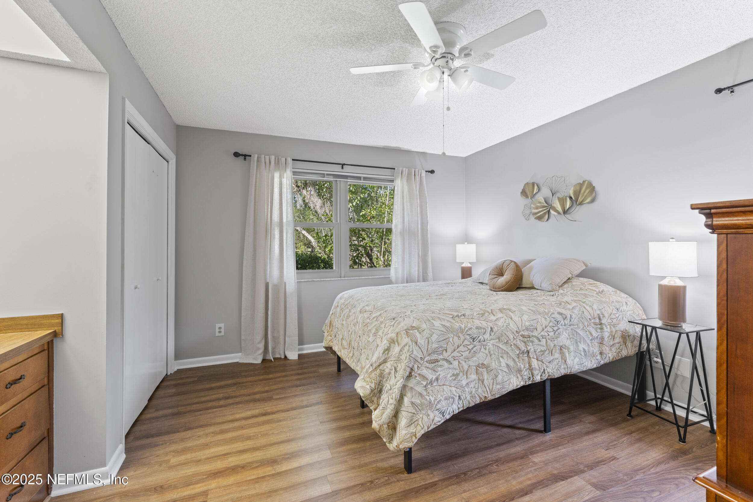 569 WATER OAK Lane