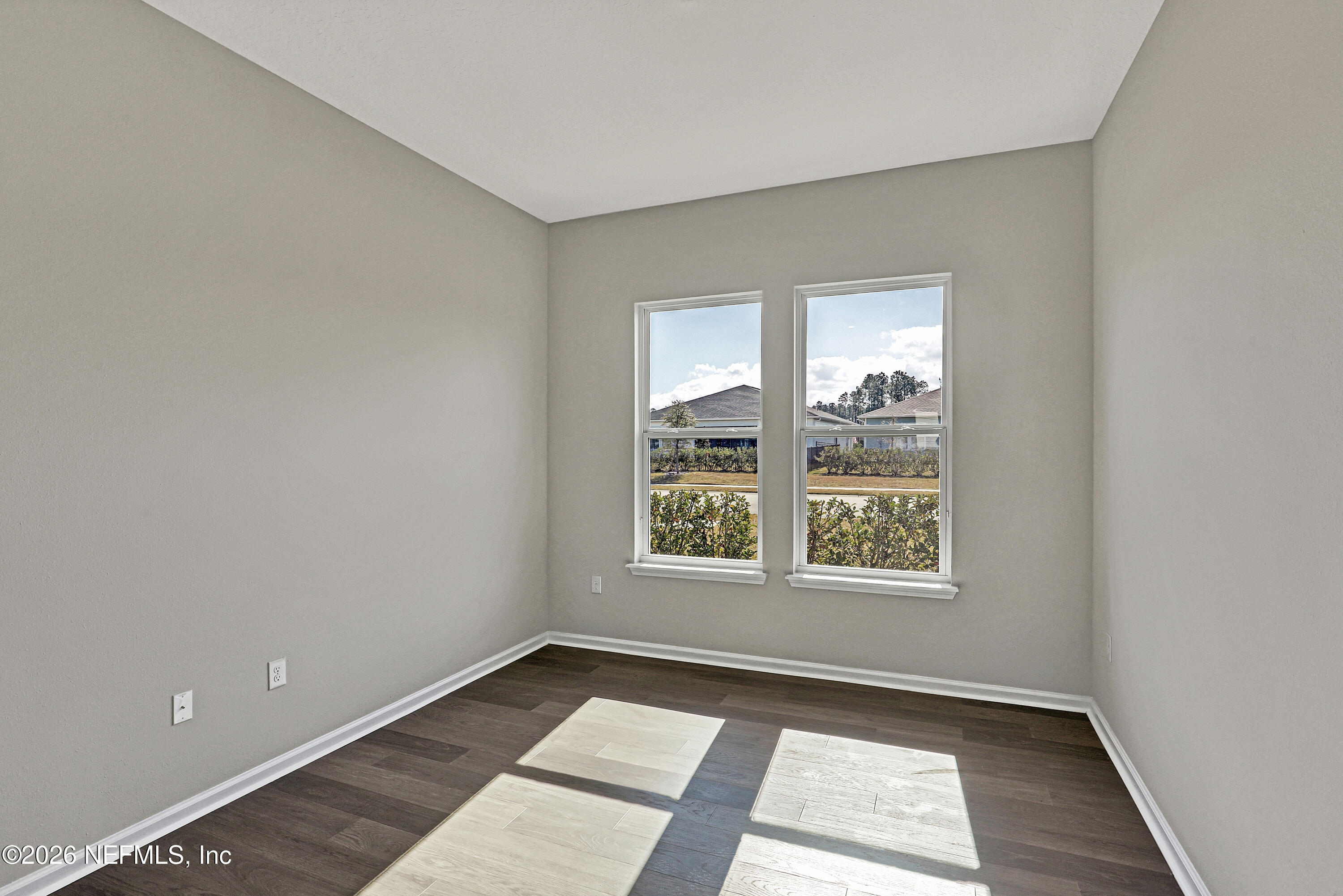 3 SILVER GLEN Drive