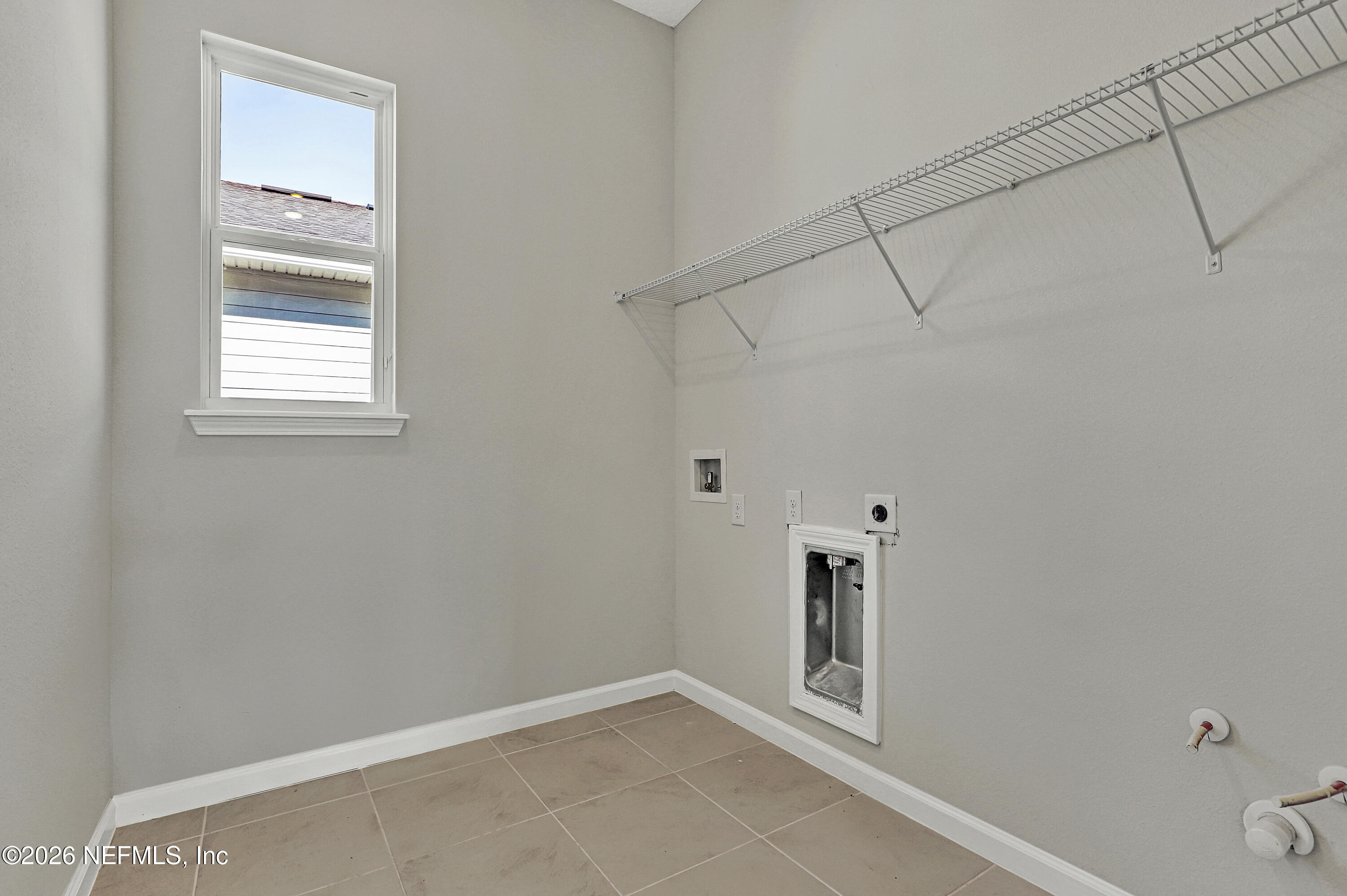 3 SILVER GLEN Drive