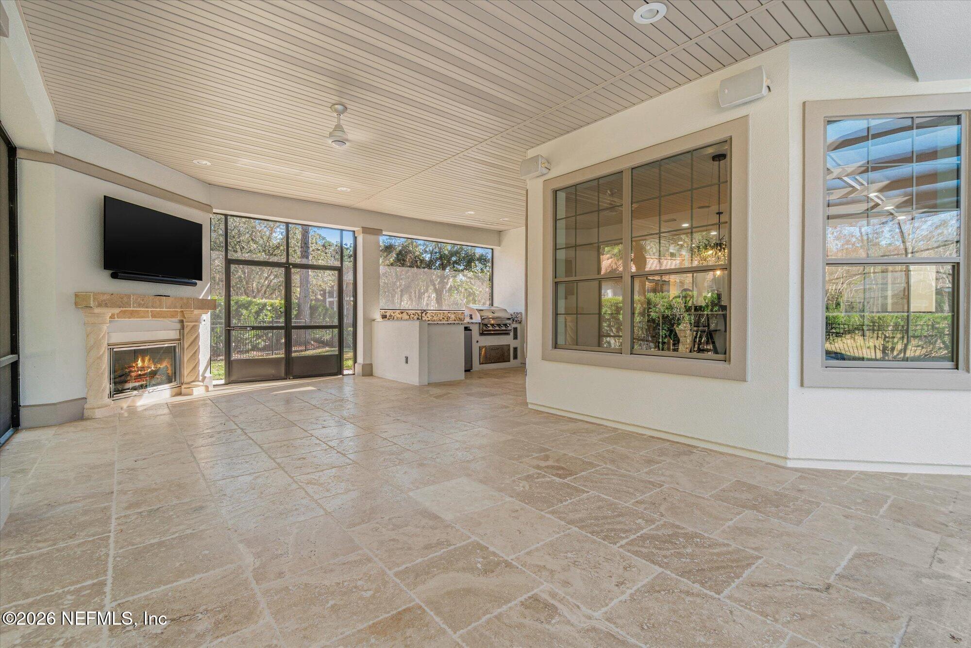 1105 REGISTRY Boulevard, St. Augustine