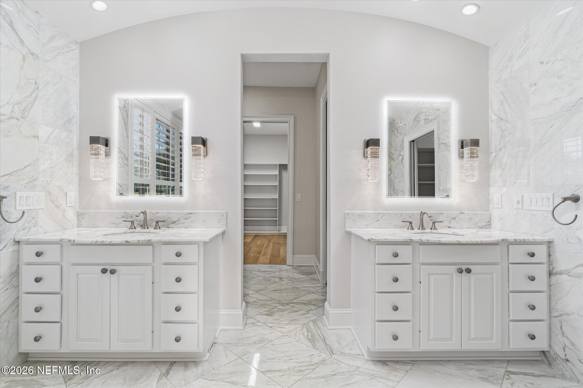 1105 REGISTRY Boulevard, St. Augustine