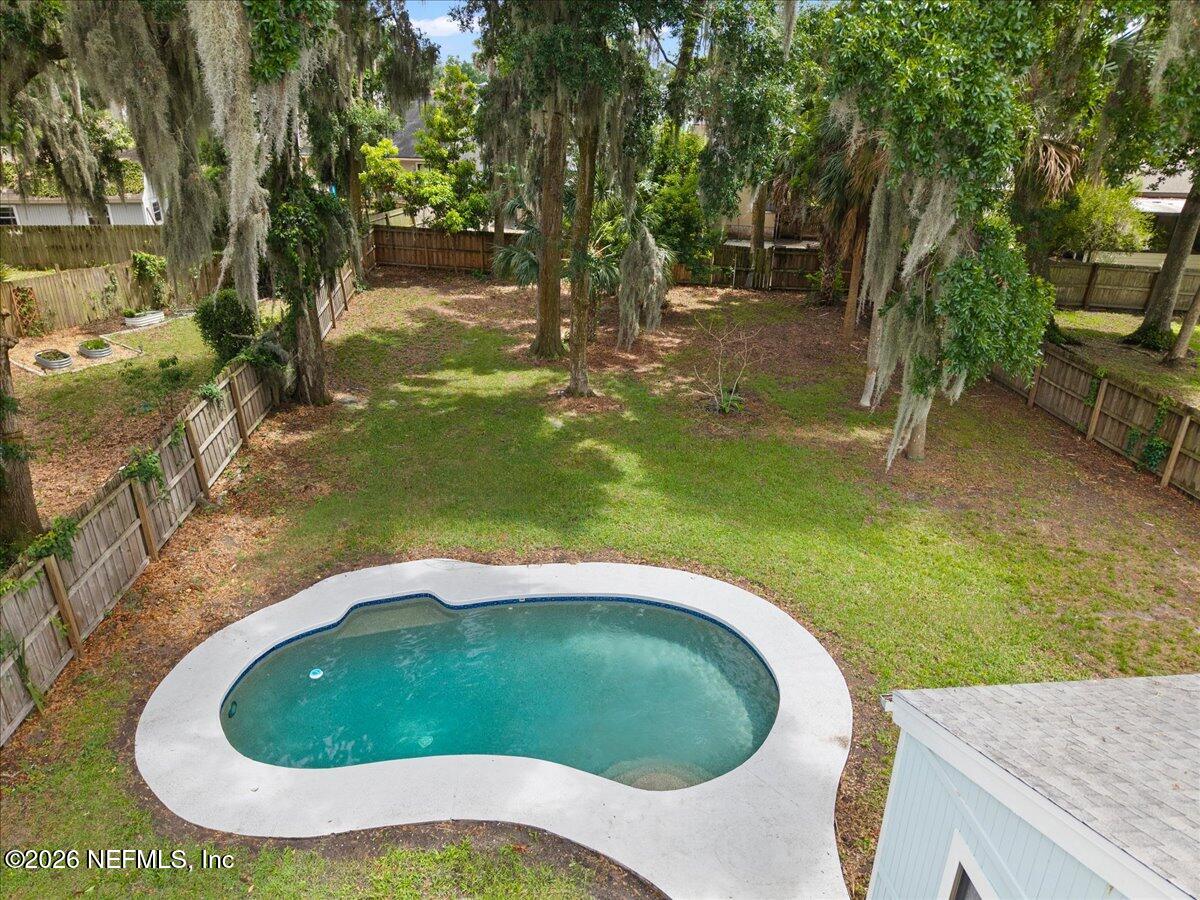 11354 ASHLEY MANOR Way