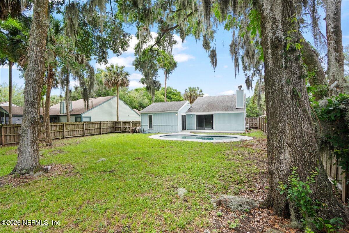 11354 ASHLEY MANOR Way