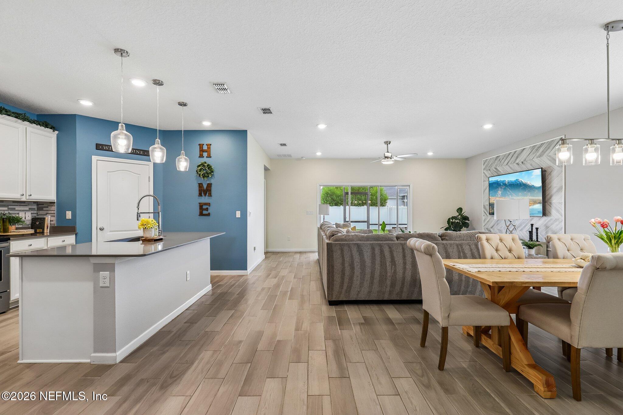 1567 MATHEWS MANOR Drive
