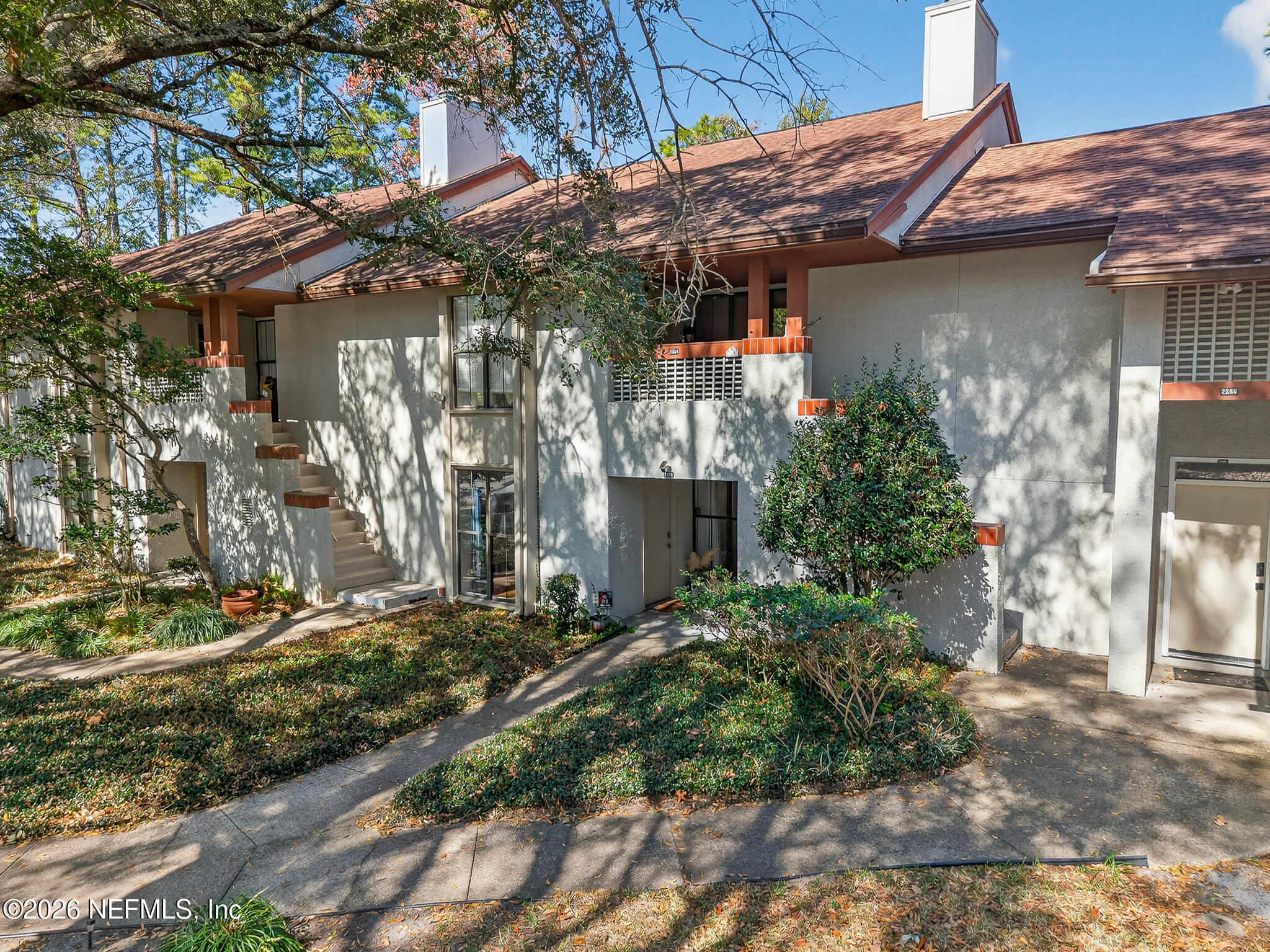 2305 WOOD HILL Place