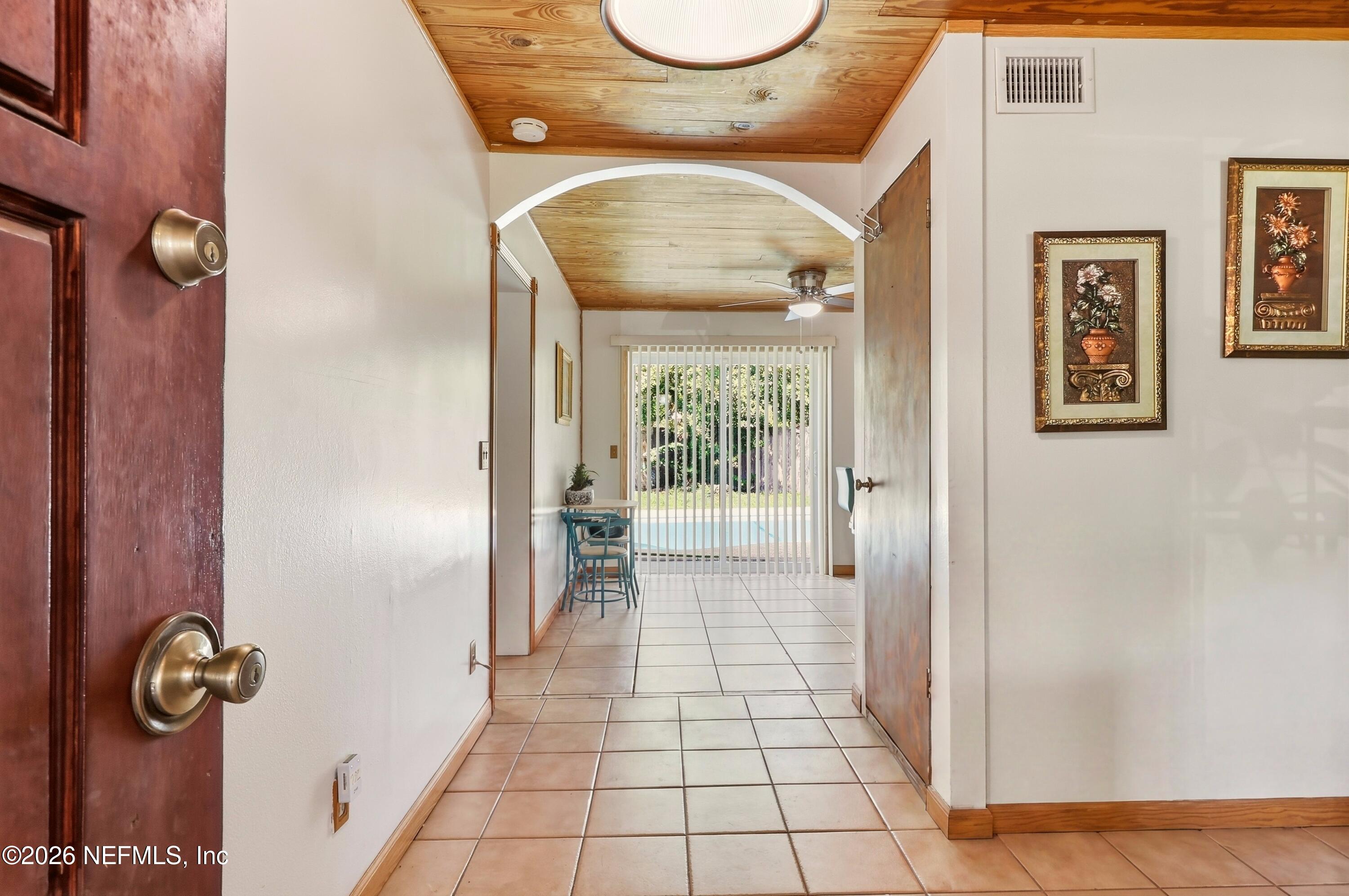 1927 MONTEAU Drive