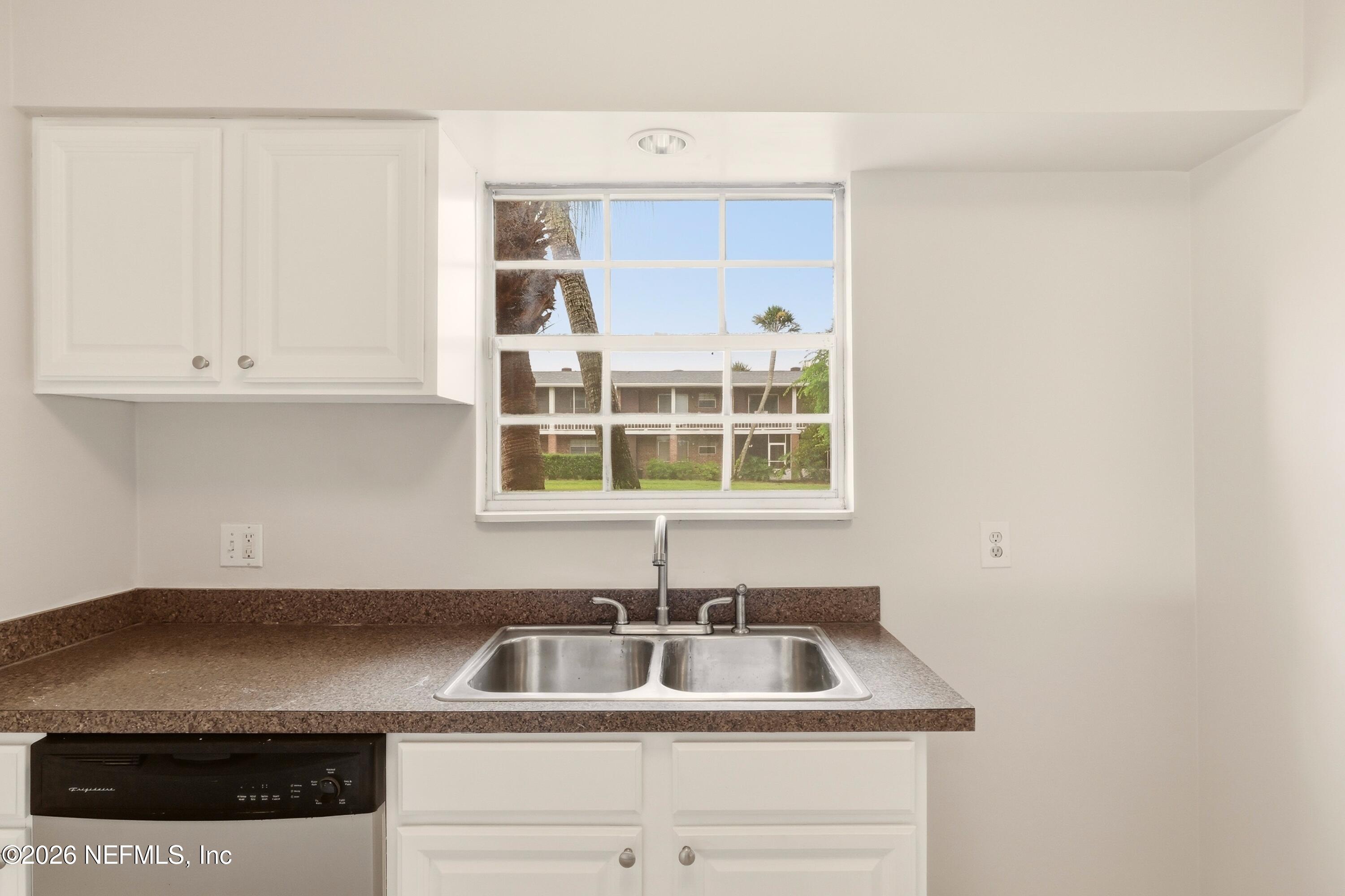 22 COMARES Avenue 5A, St. Augustine Unit: 5A