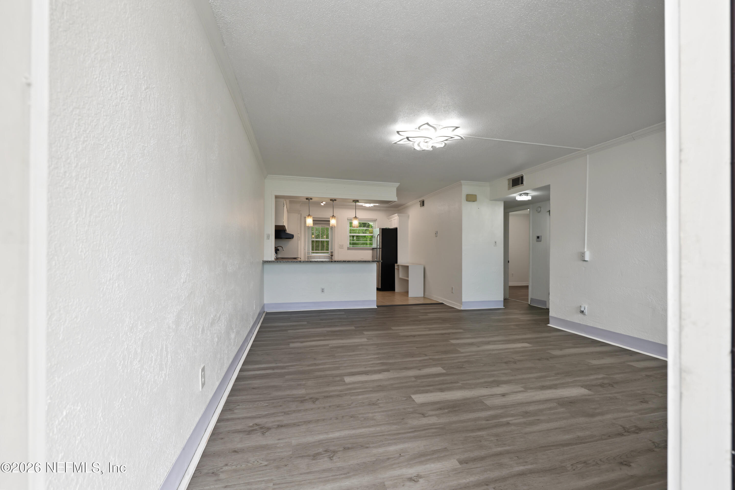 1800 S PALMETTO Avenue 1090