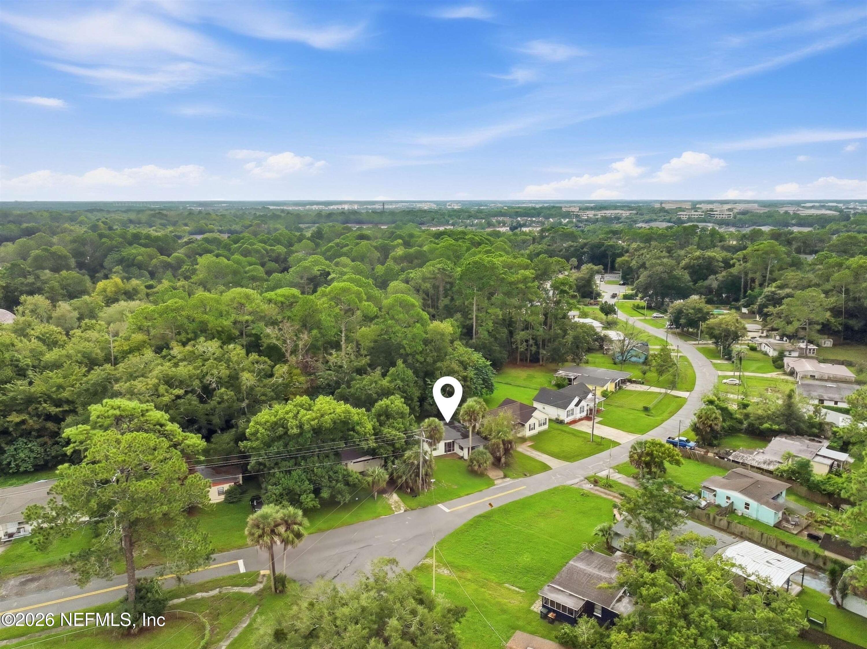 4117 E EVE Drive E