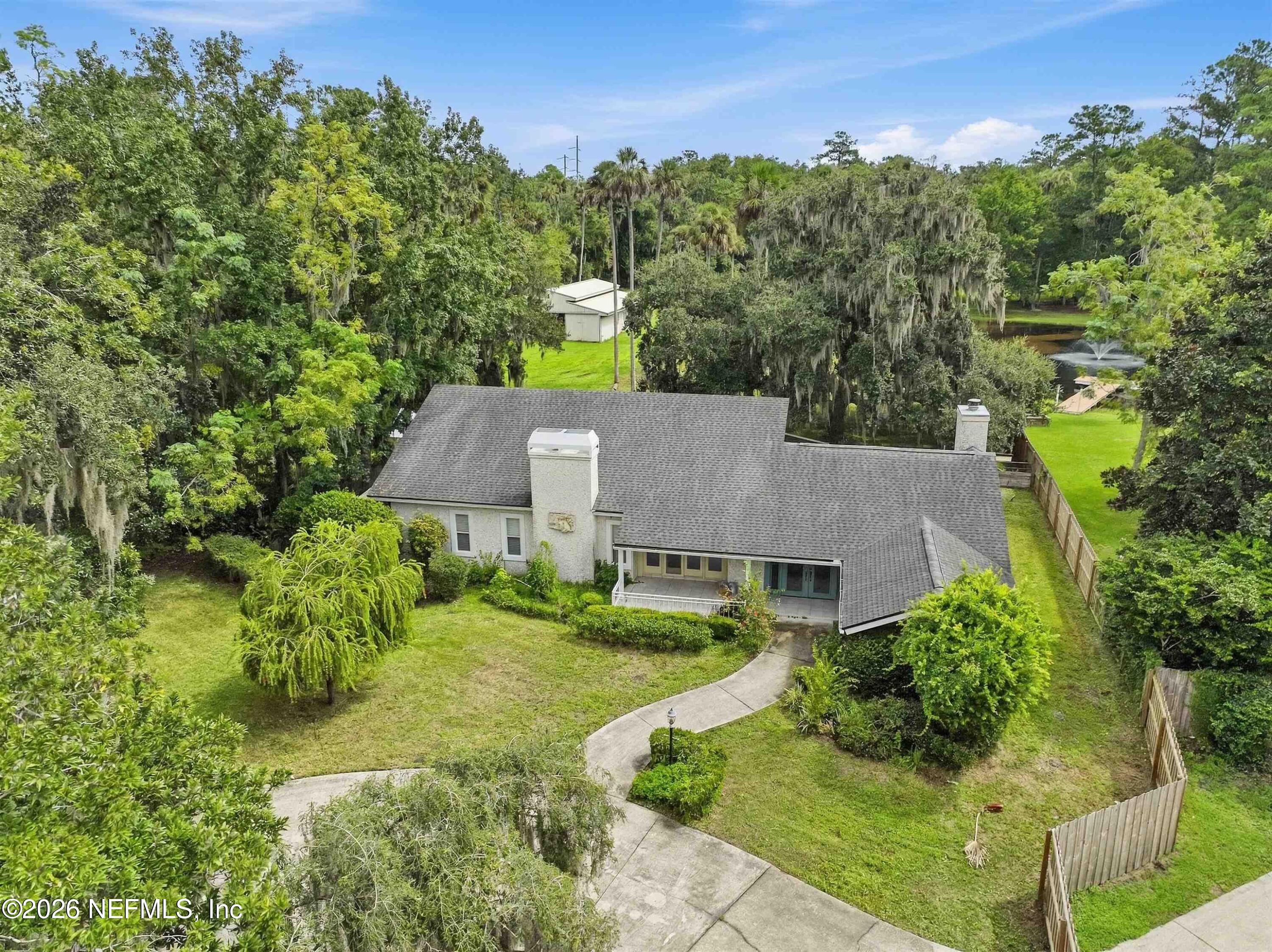 60 ROSCOE Boulevard N