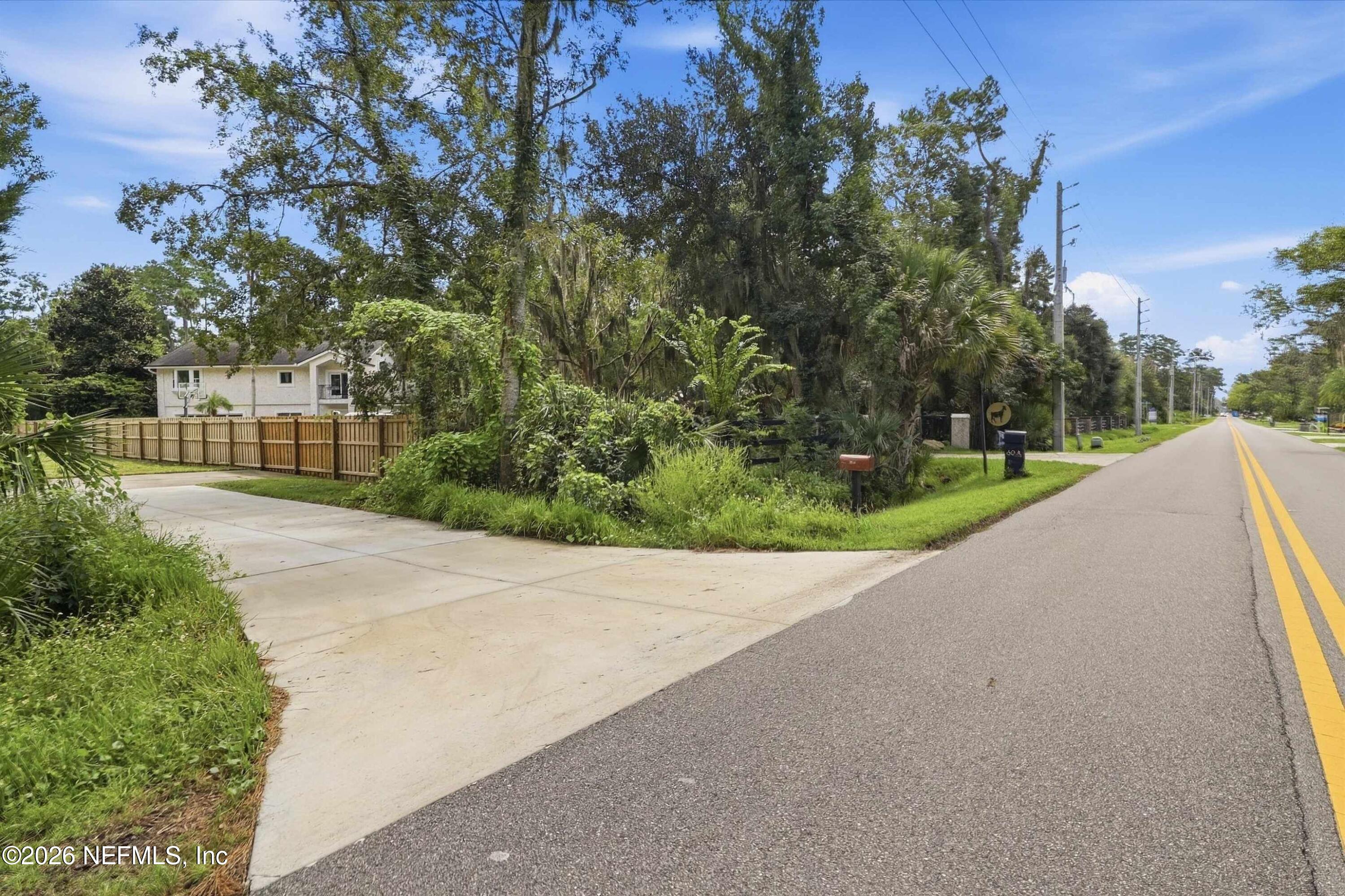 60 ROSCOE Boulevard N