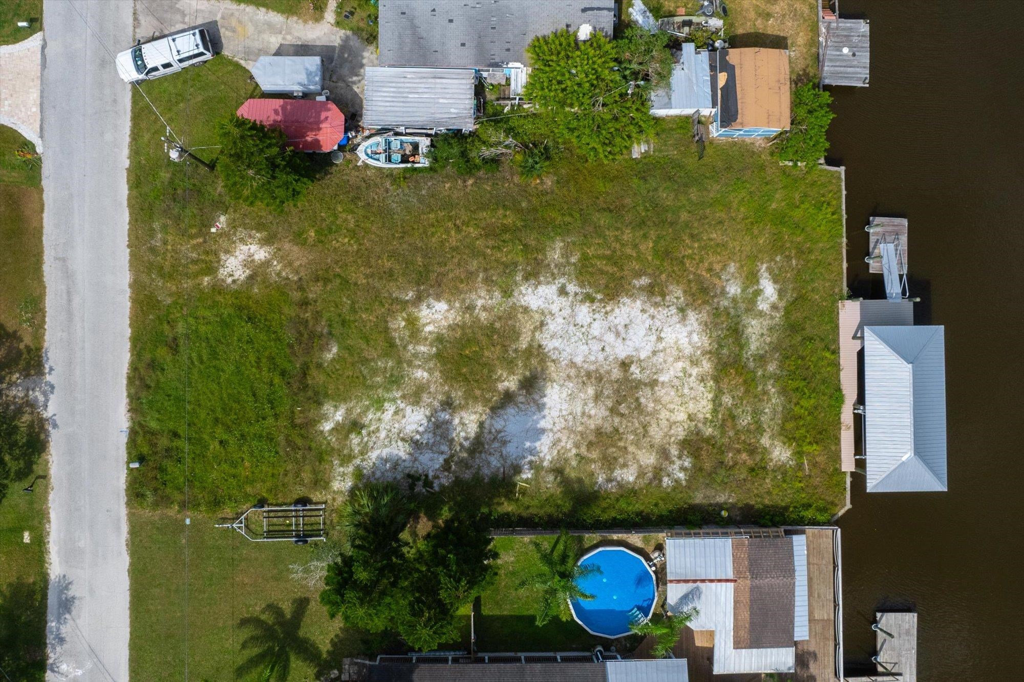 6334 Salado Rd