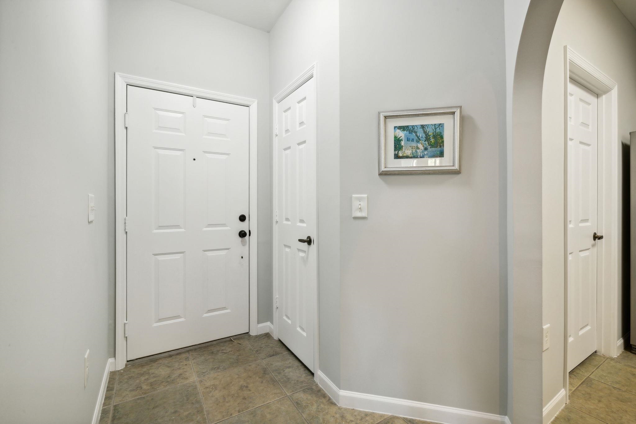 4223 Serena Cir