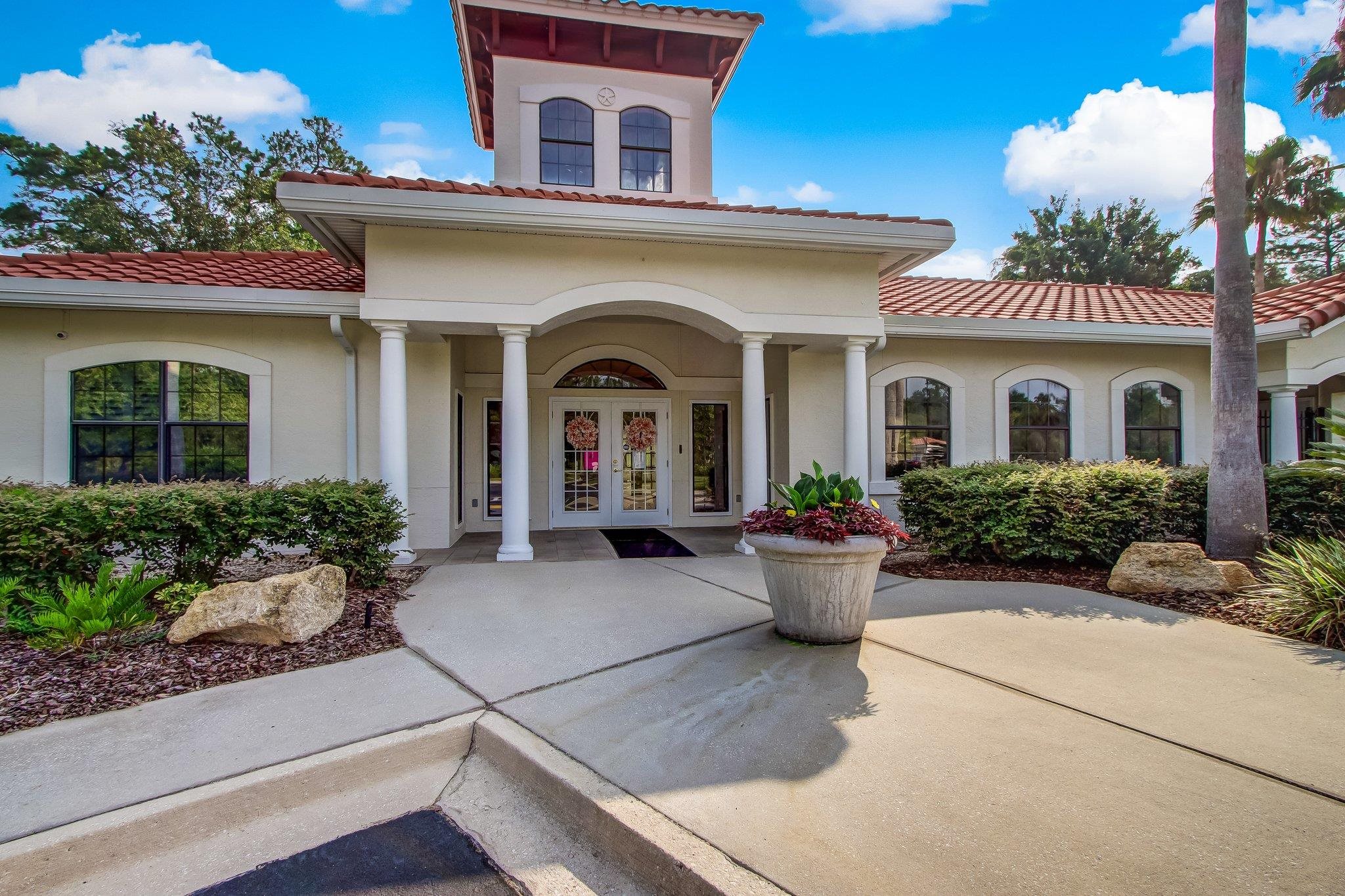 4223 Serena Cir