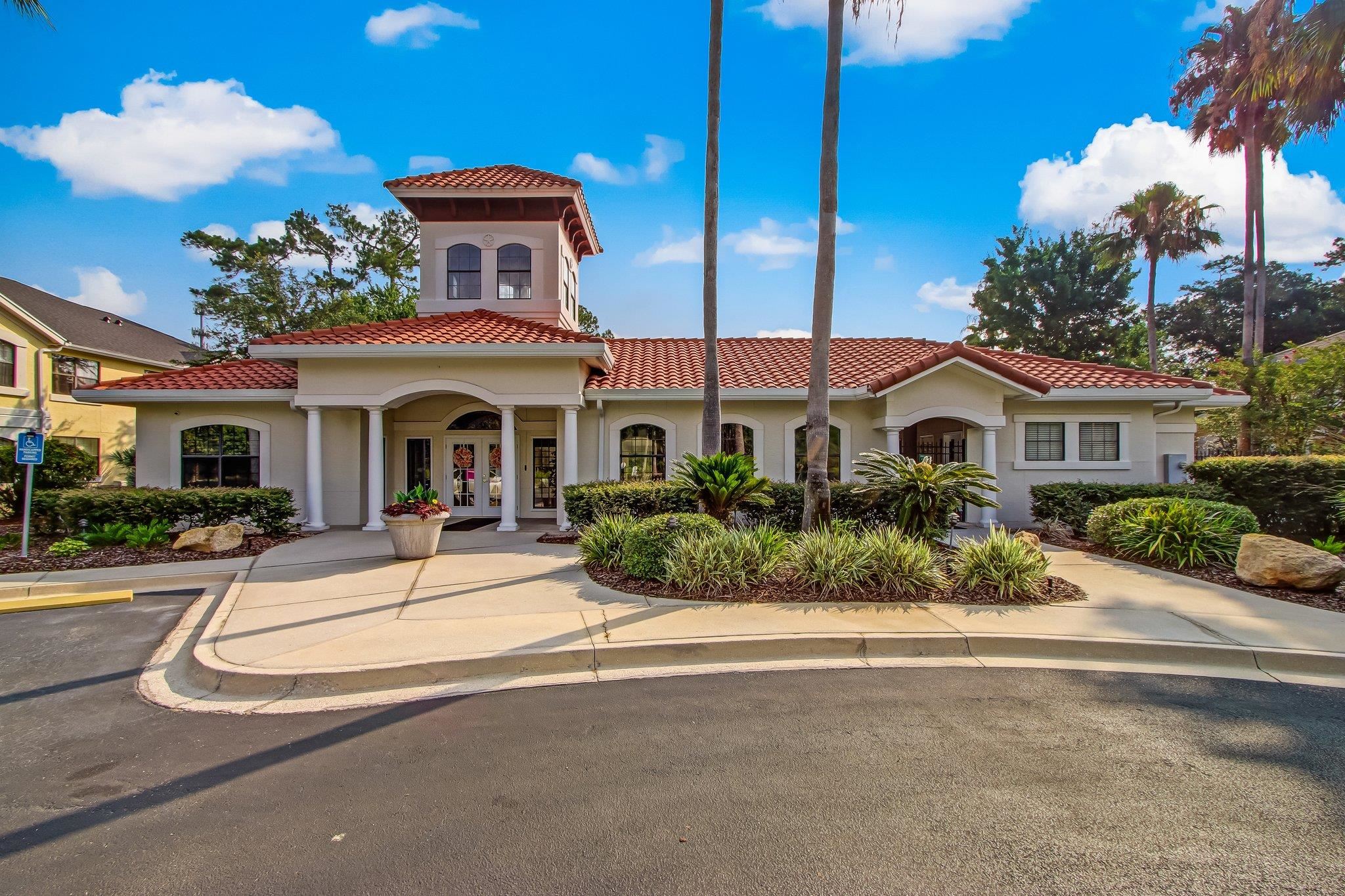 4223 Serena Cir