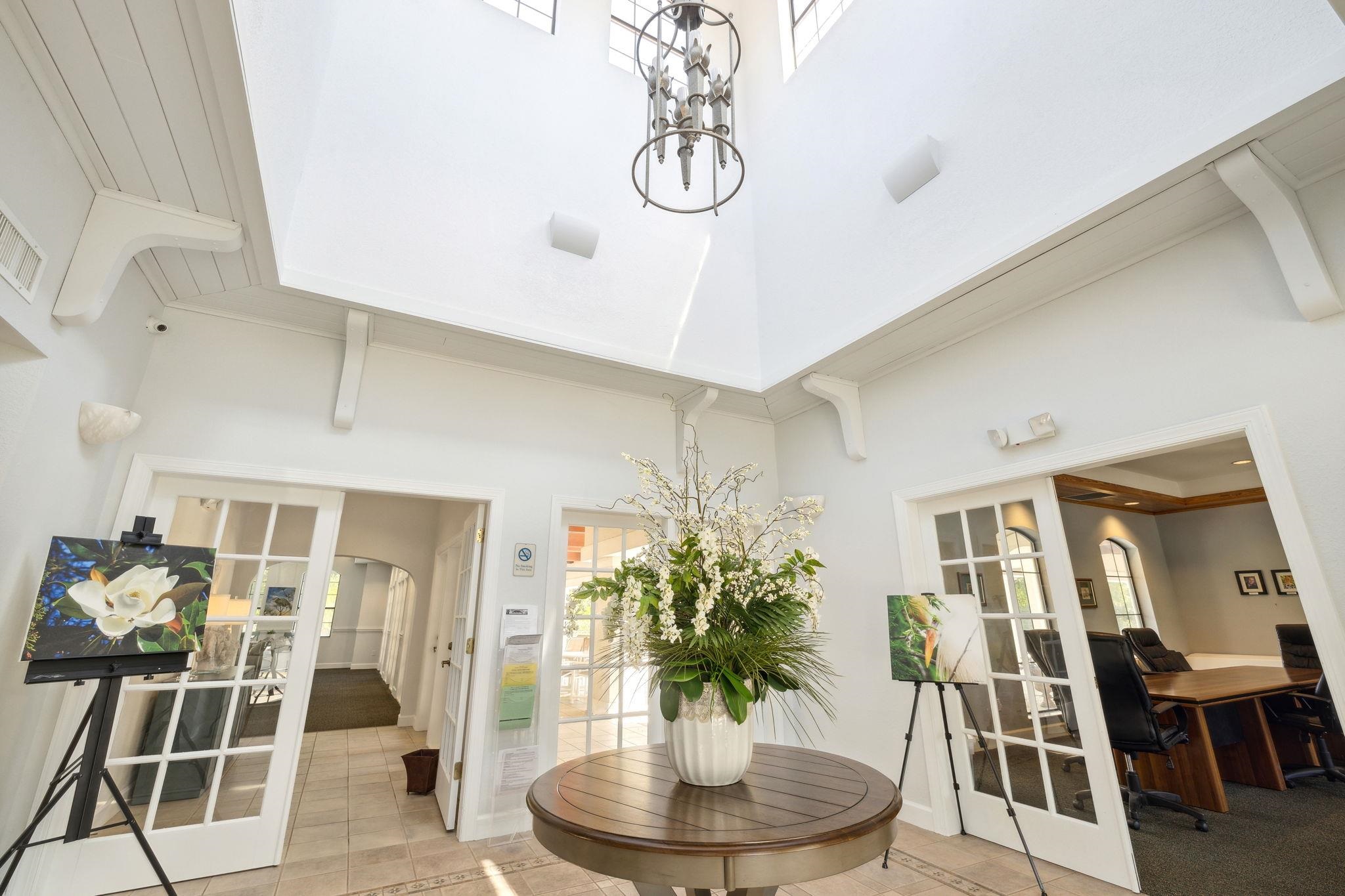 4223 Serena Cir