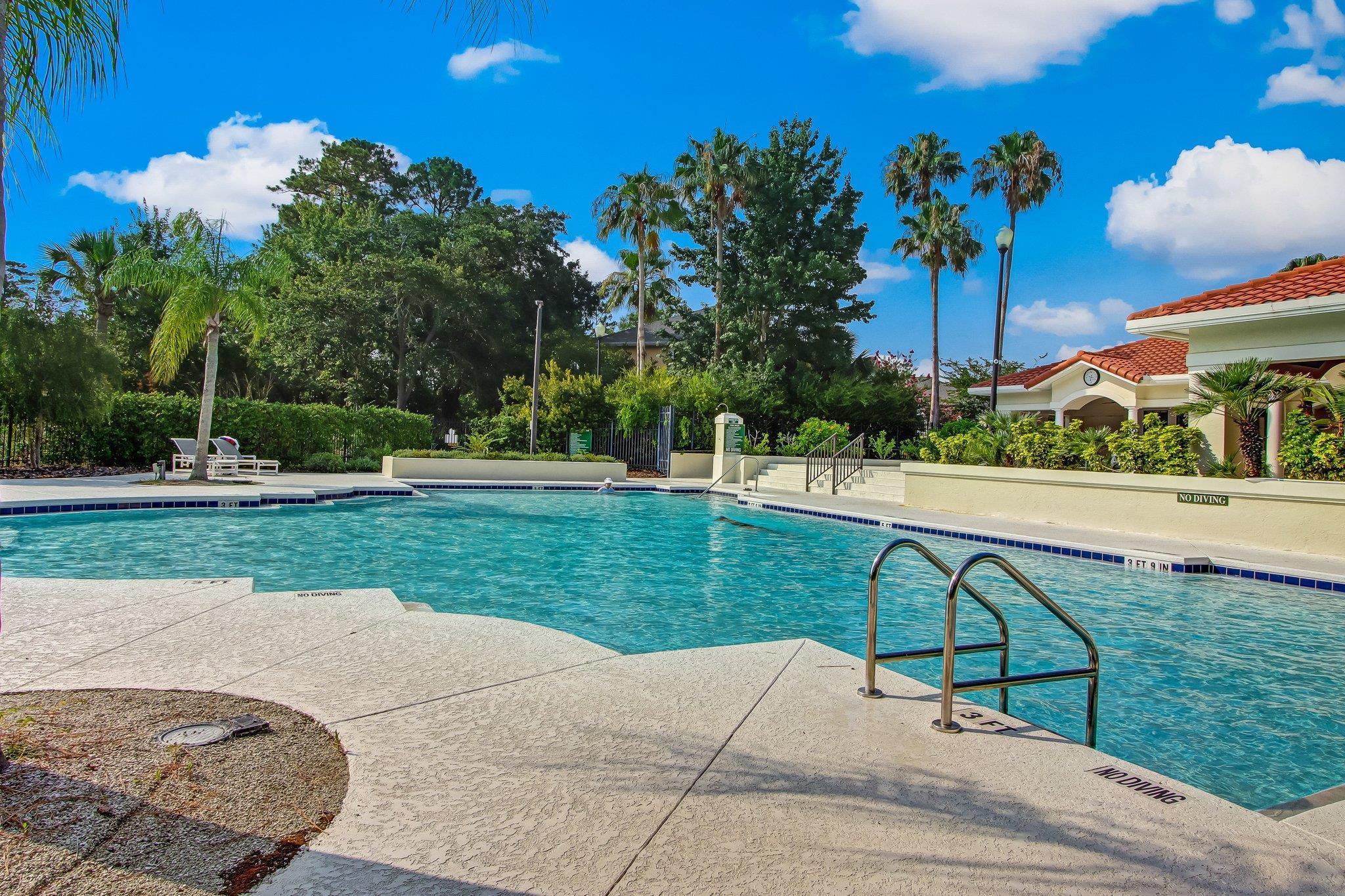 4223 Serena Cir