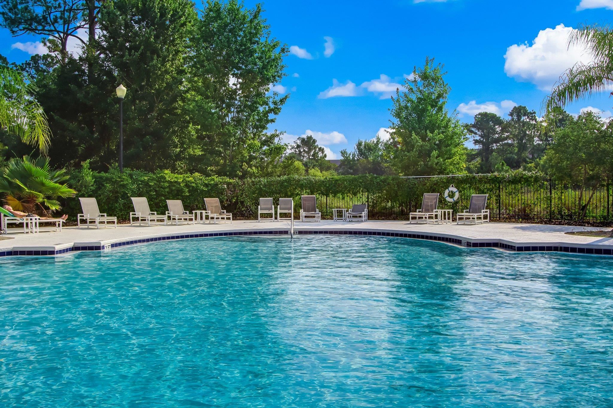 4223 Serena Cir