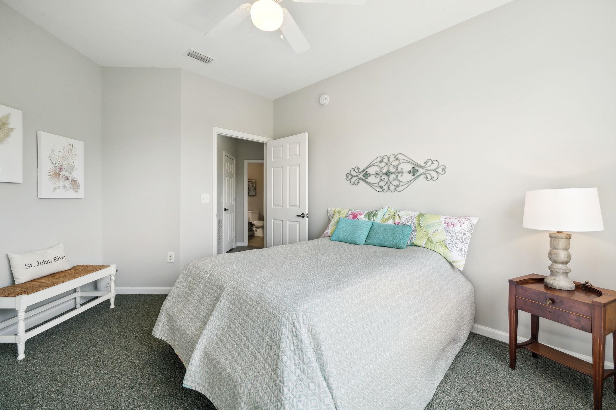 4223 Serena Cir