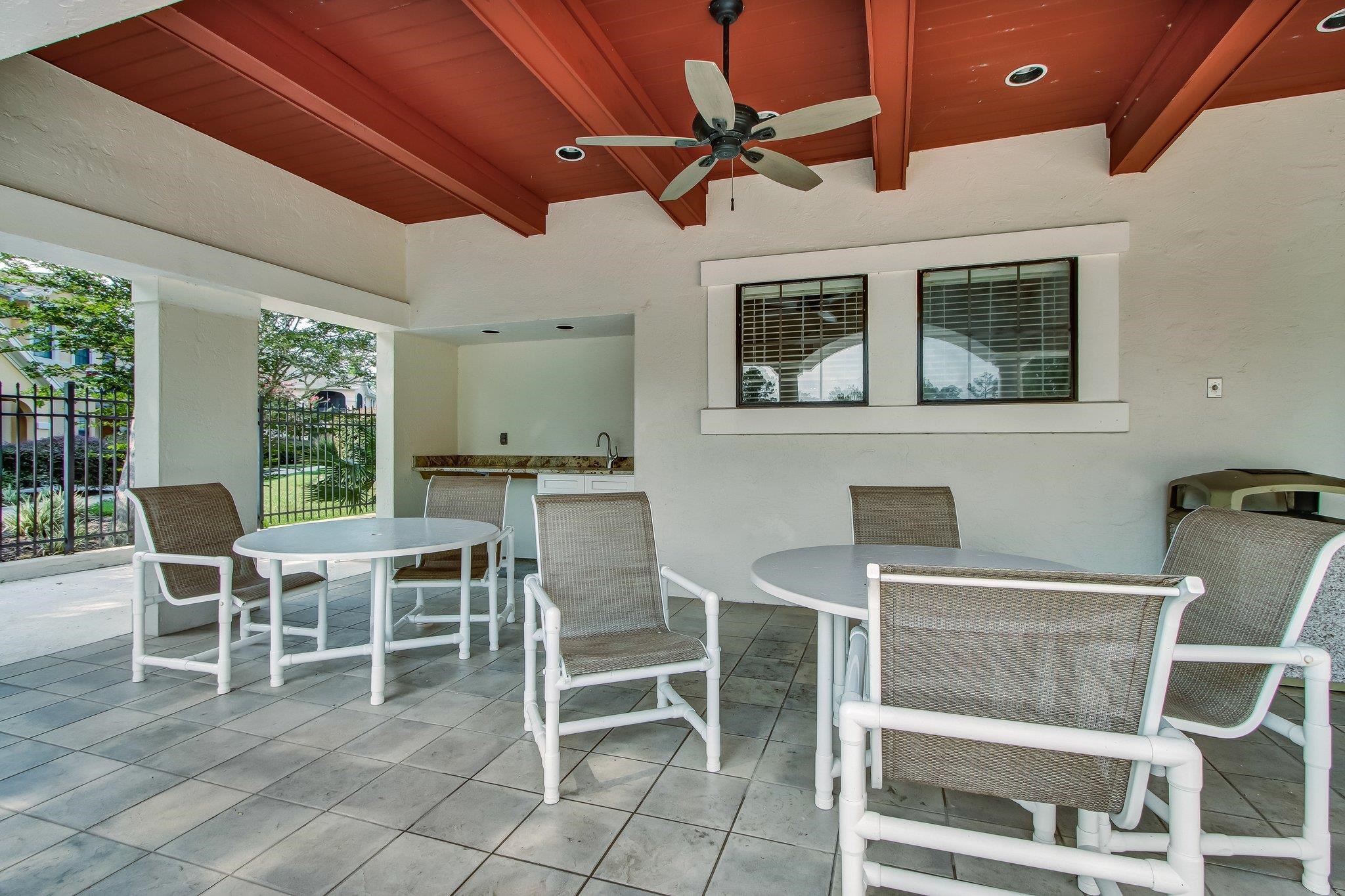 4223 Serena Cir