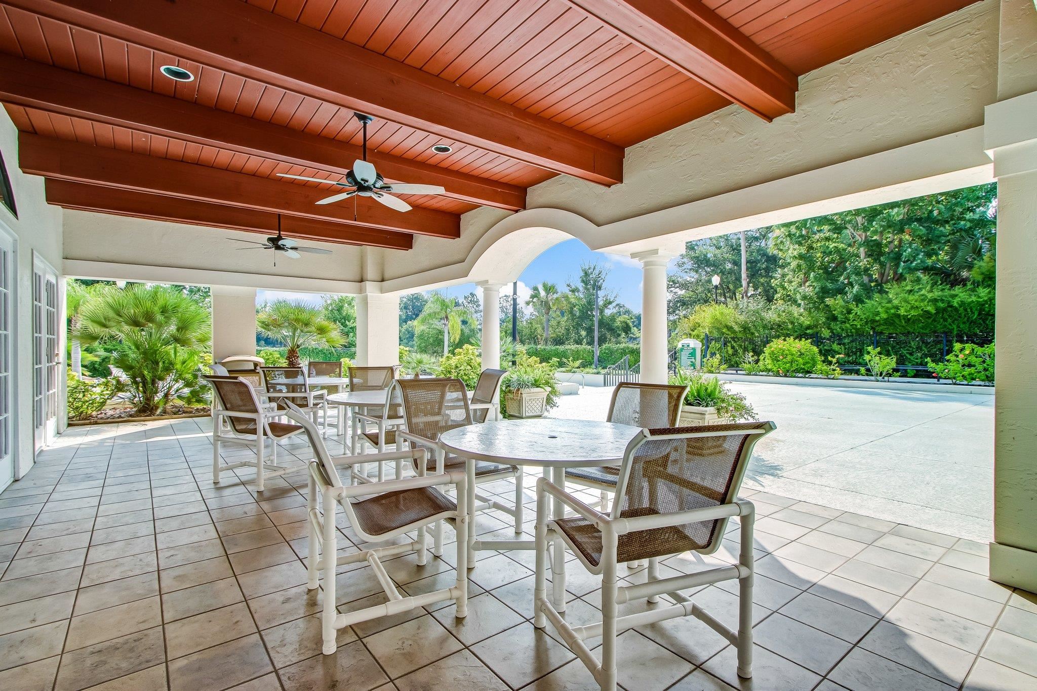 4223 Serena Cir