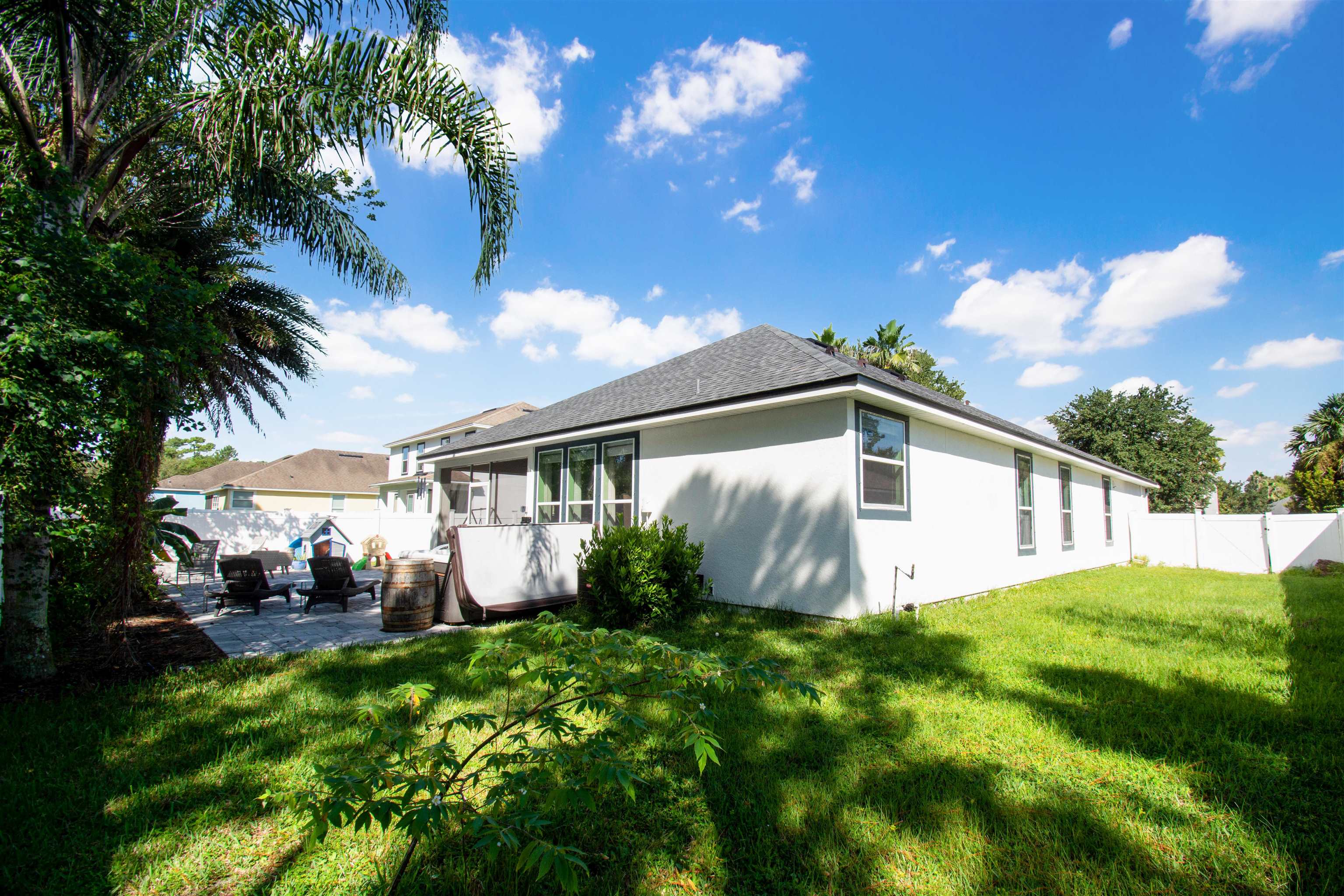 390 Hefferon Dr