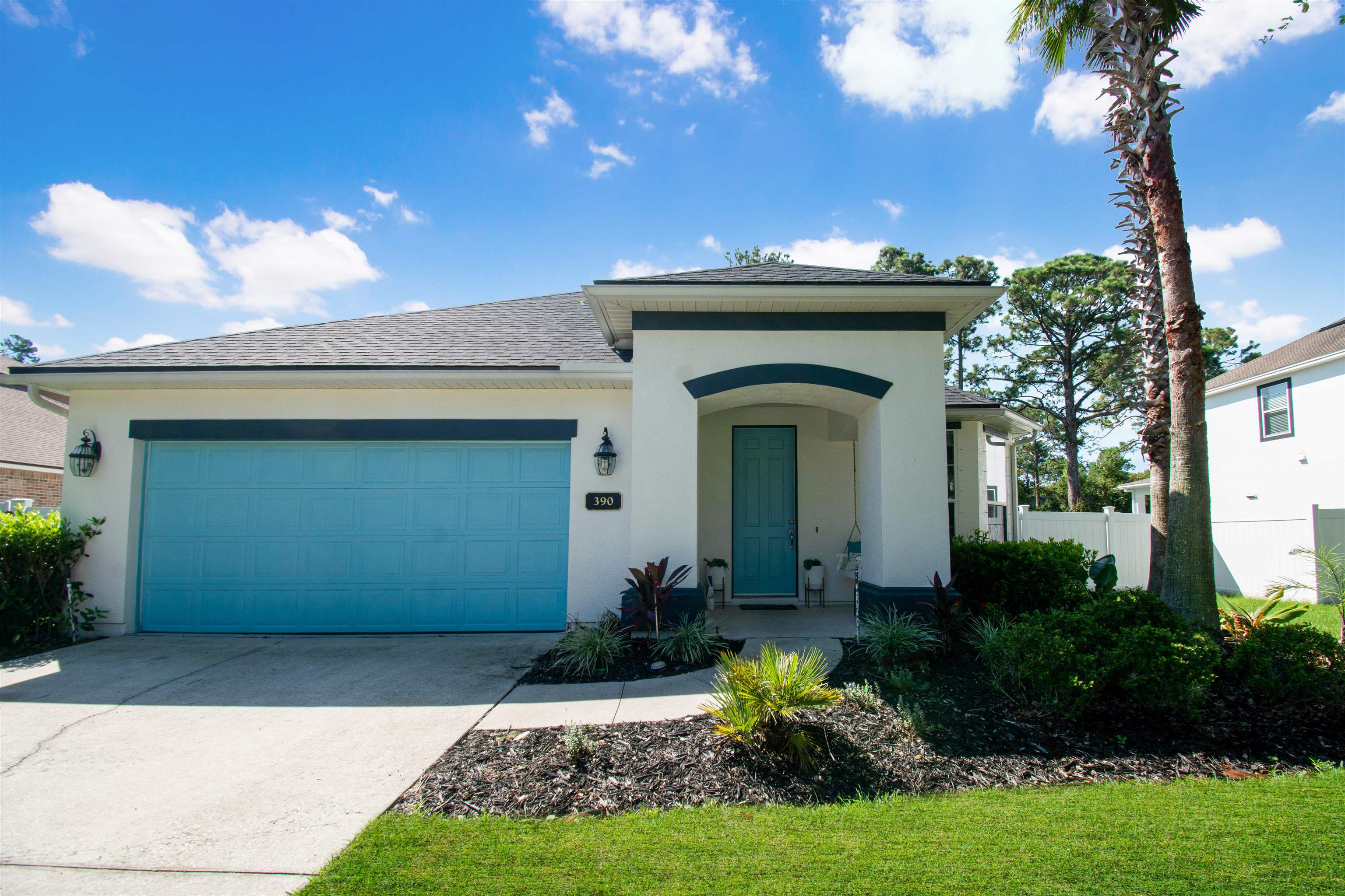 390 Hefferon Dr