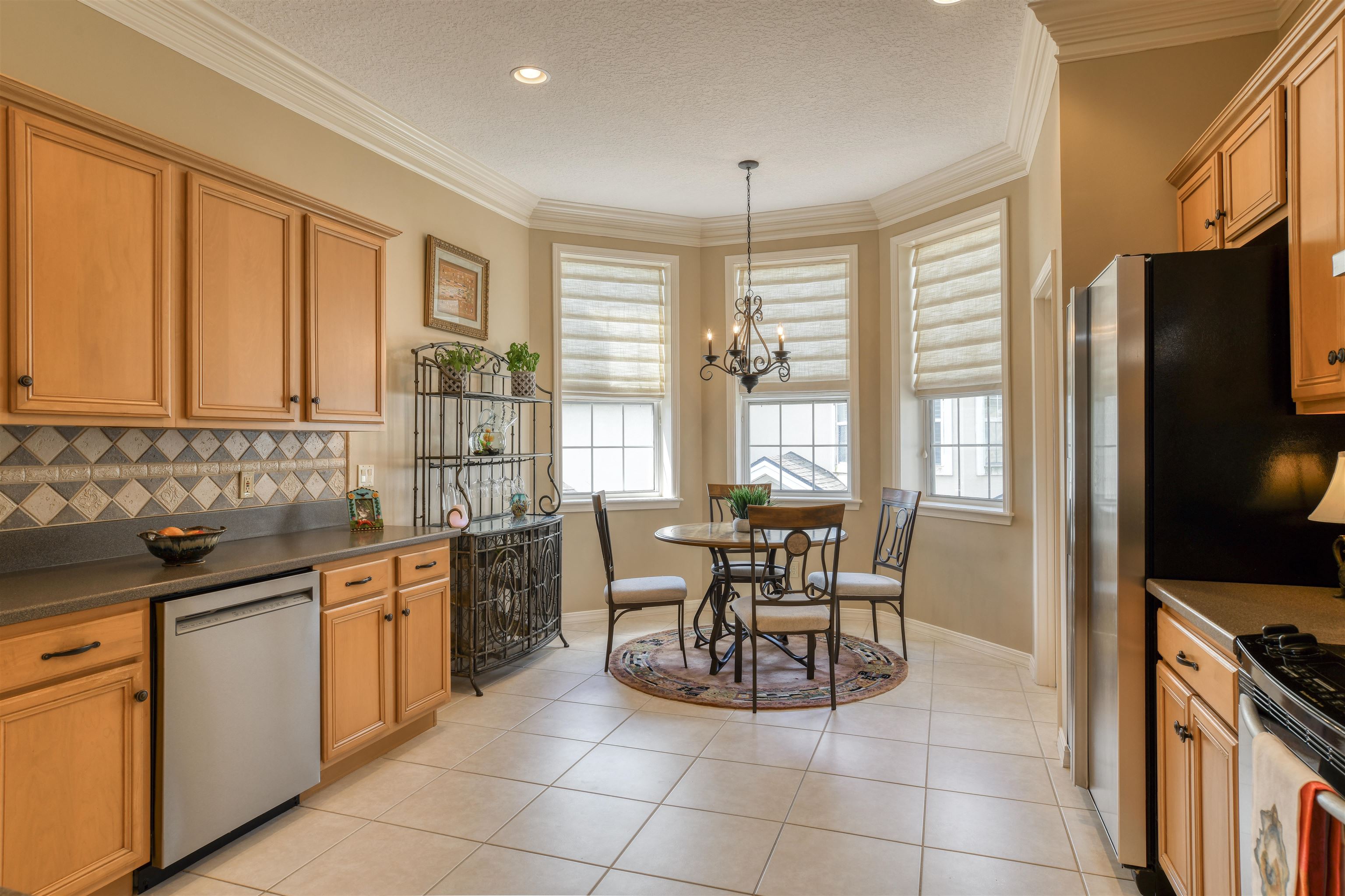 1208 Makarios Dr