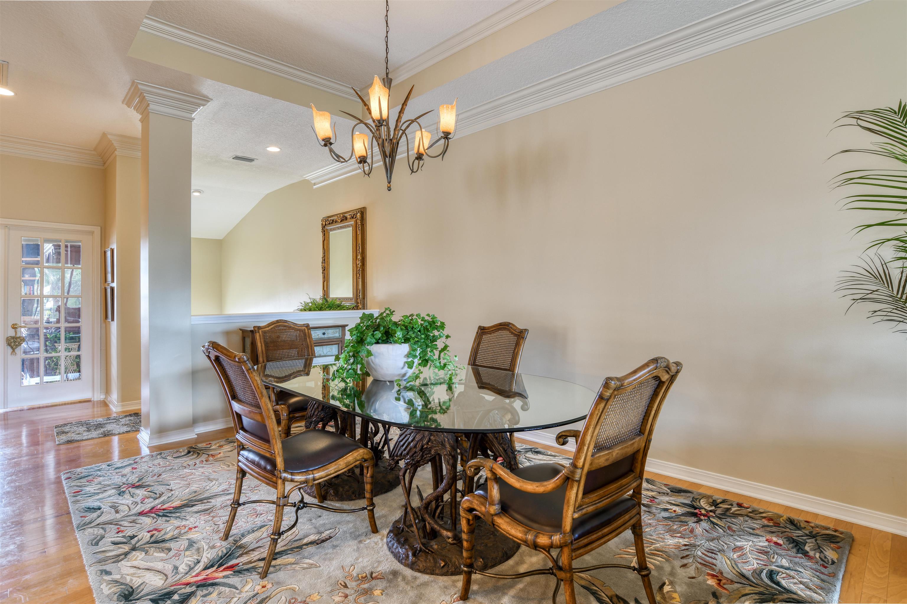1208 Makarios Dr