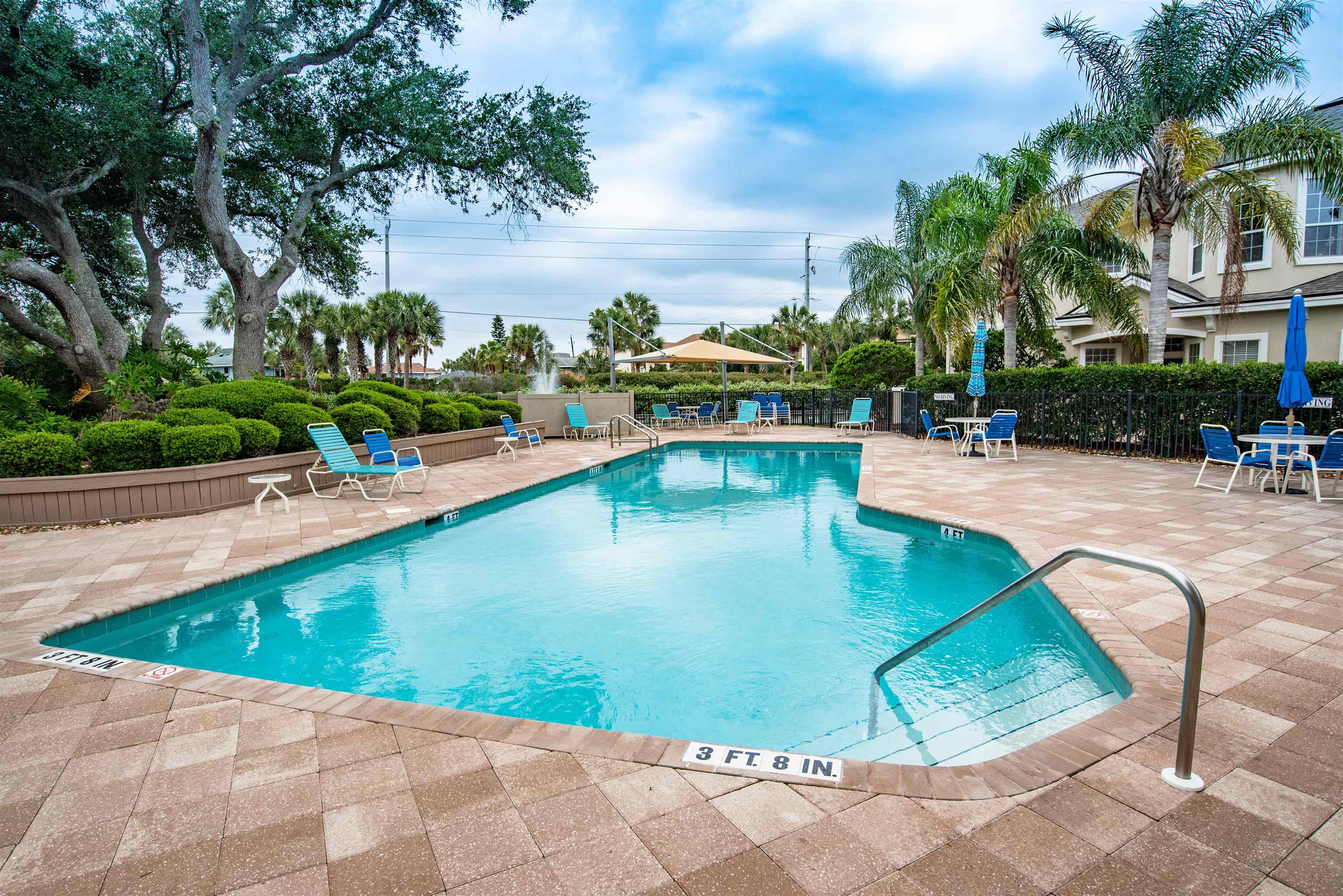 1208 Makarios Dr