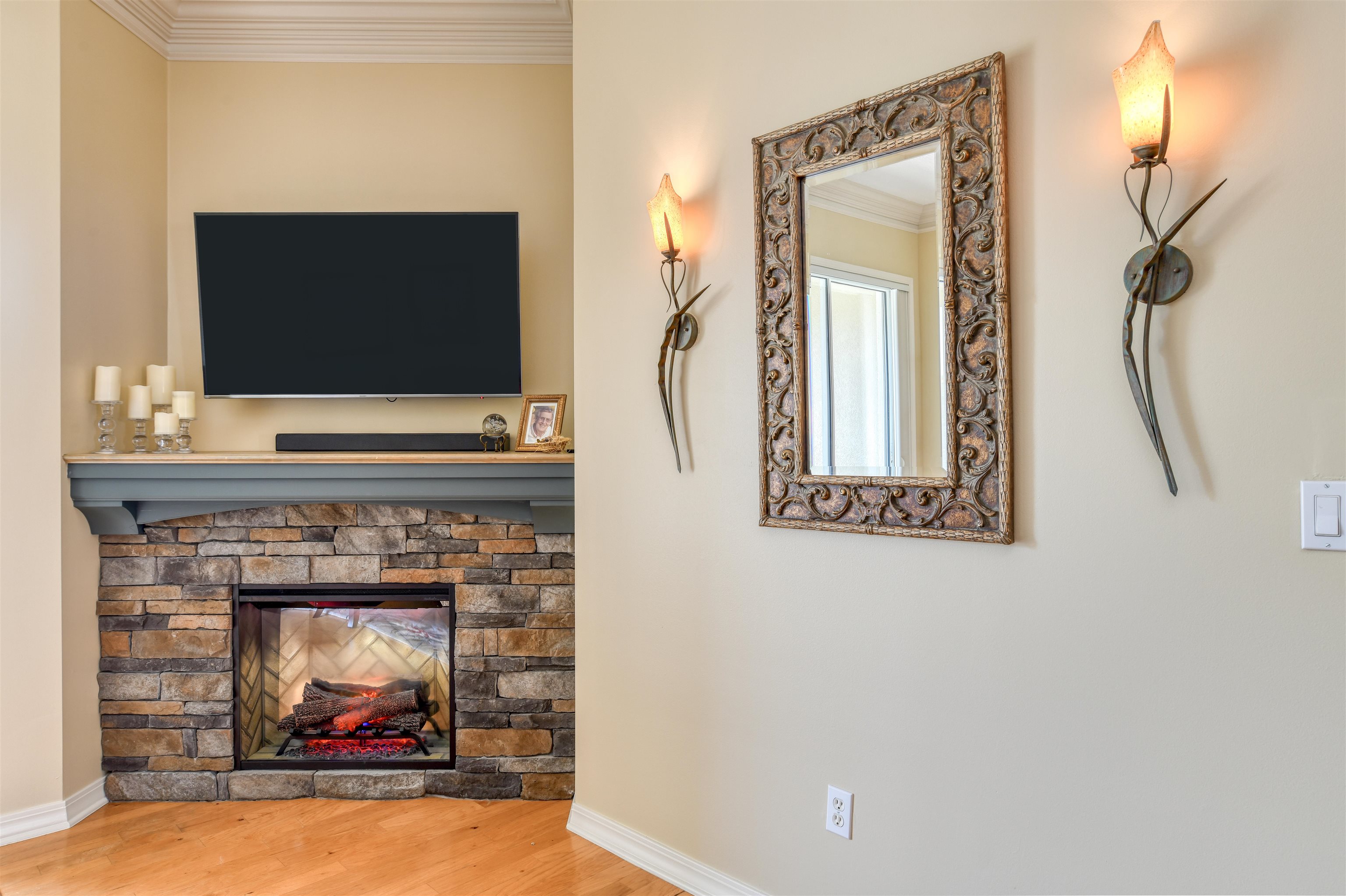 1208 Makarios Dr