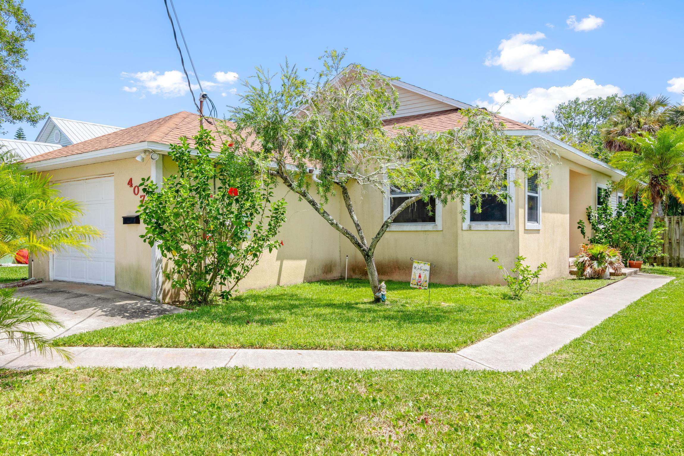 407 Arricola Ave