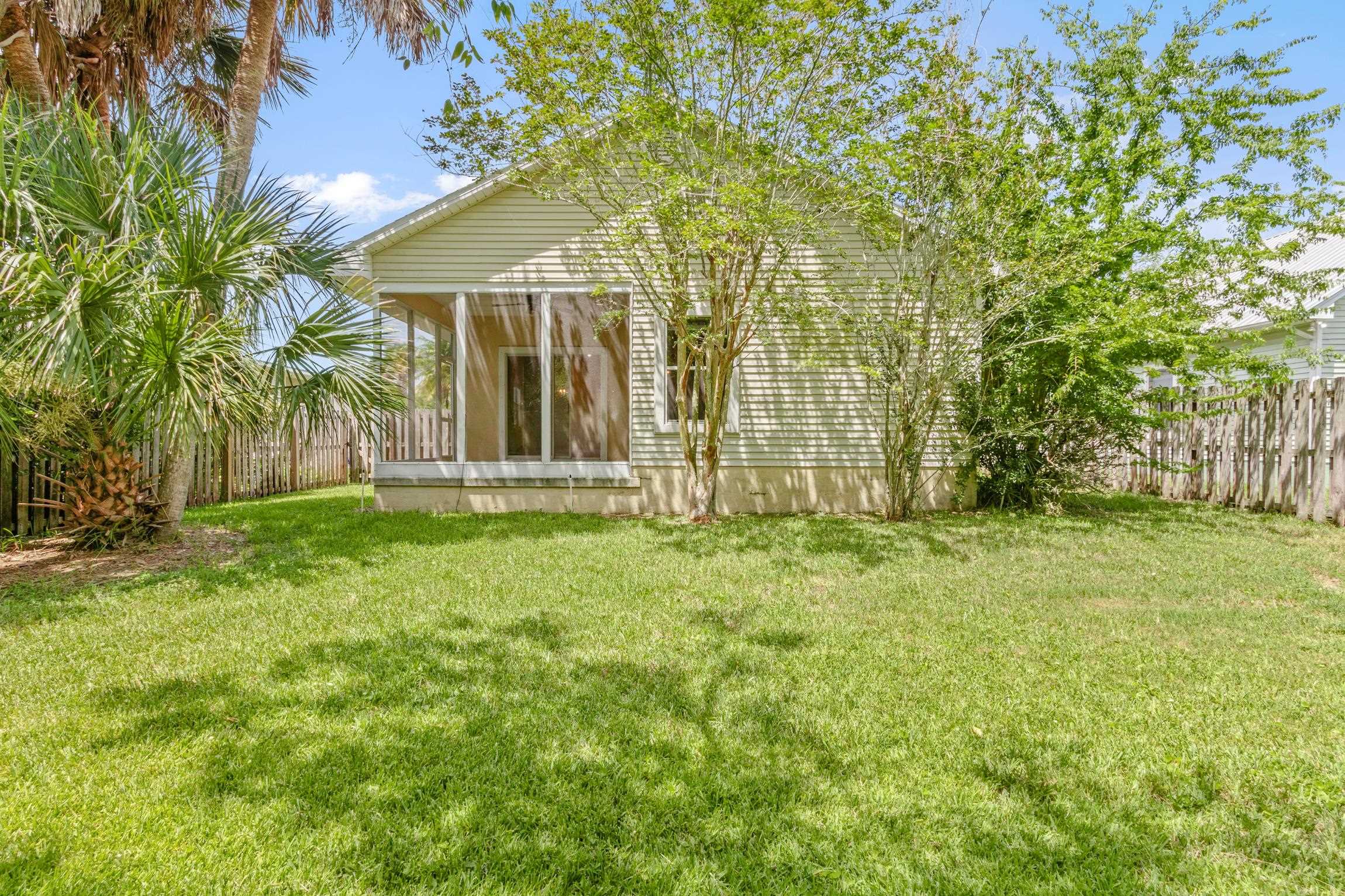 407 Arricola Ave