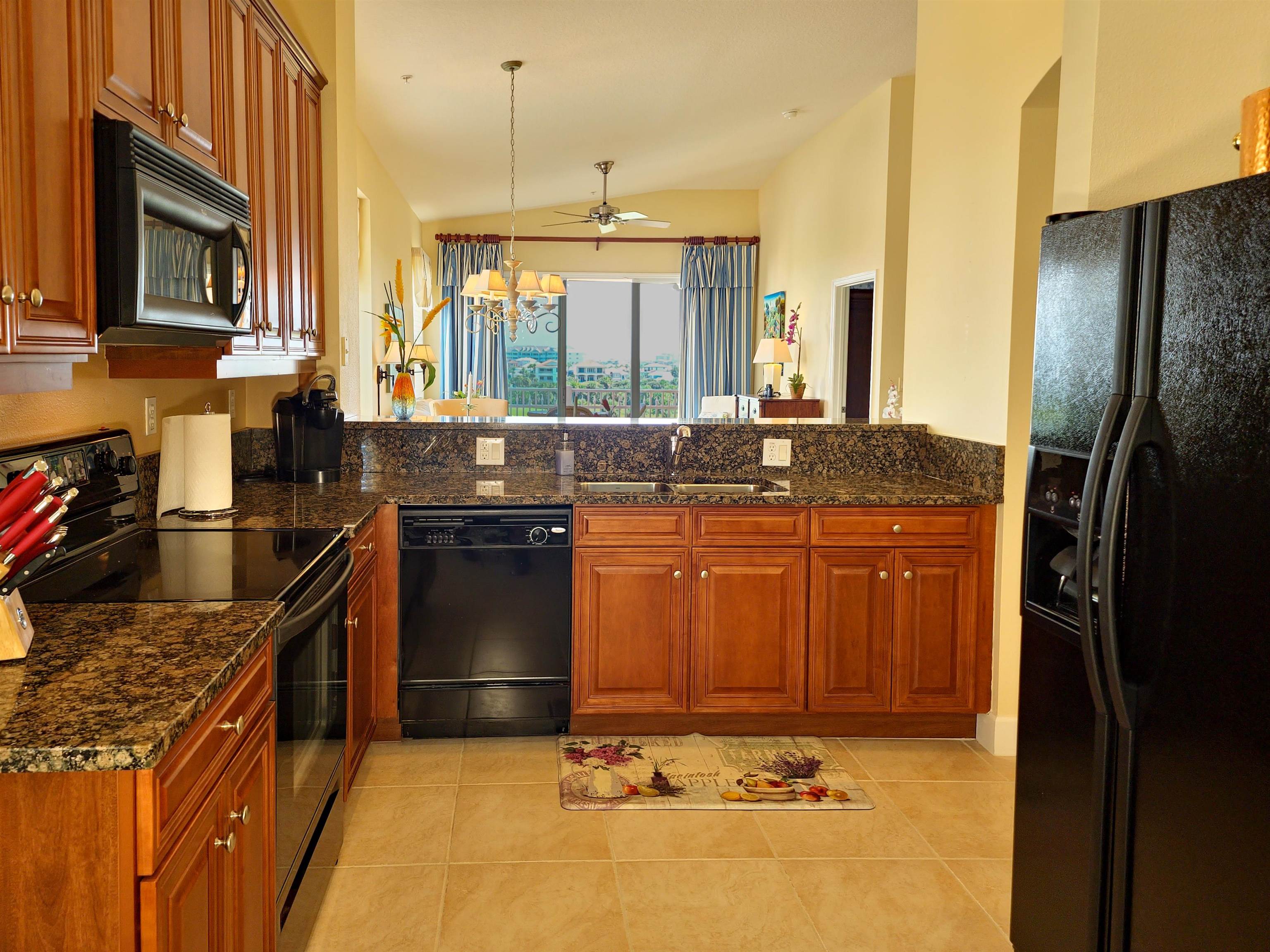 5 Ocean Crest Way Unit: 1445