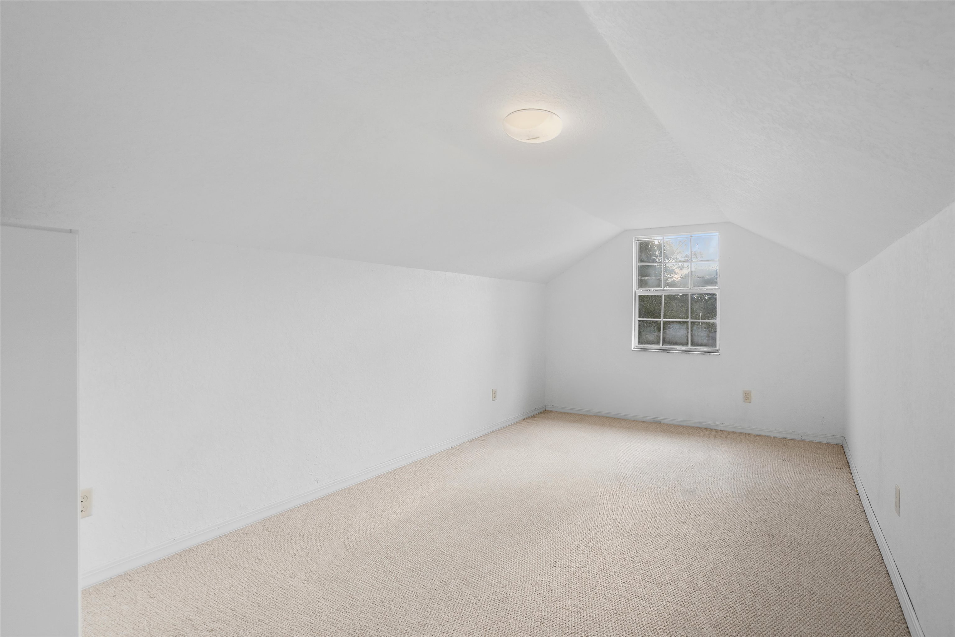 5399 4th Street