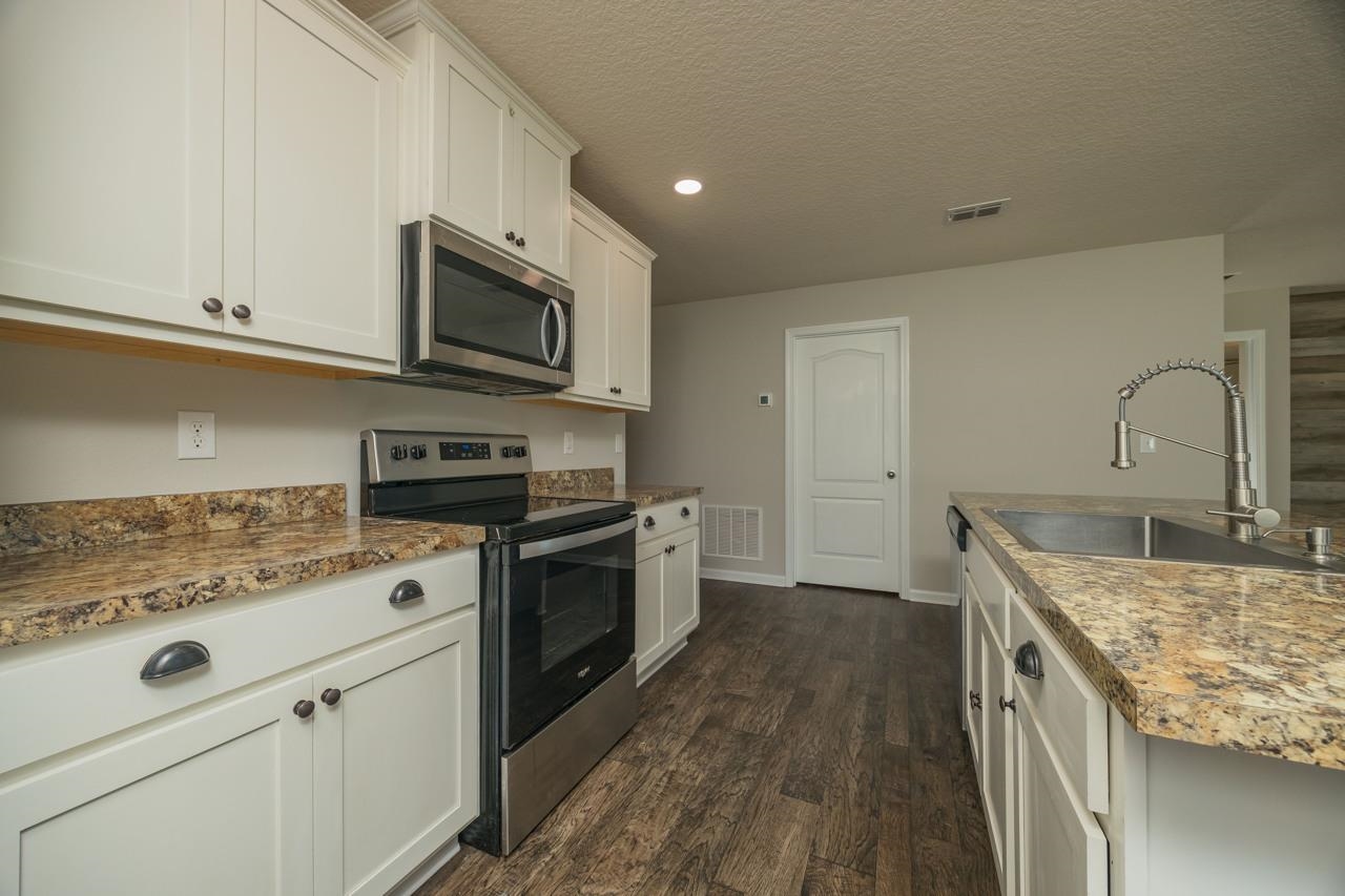 282 Seville Parkway