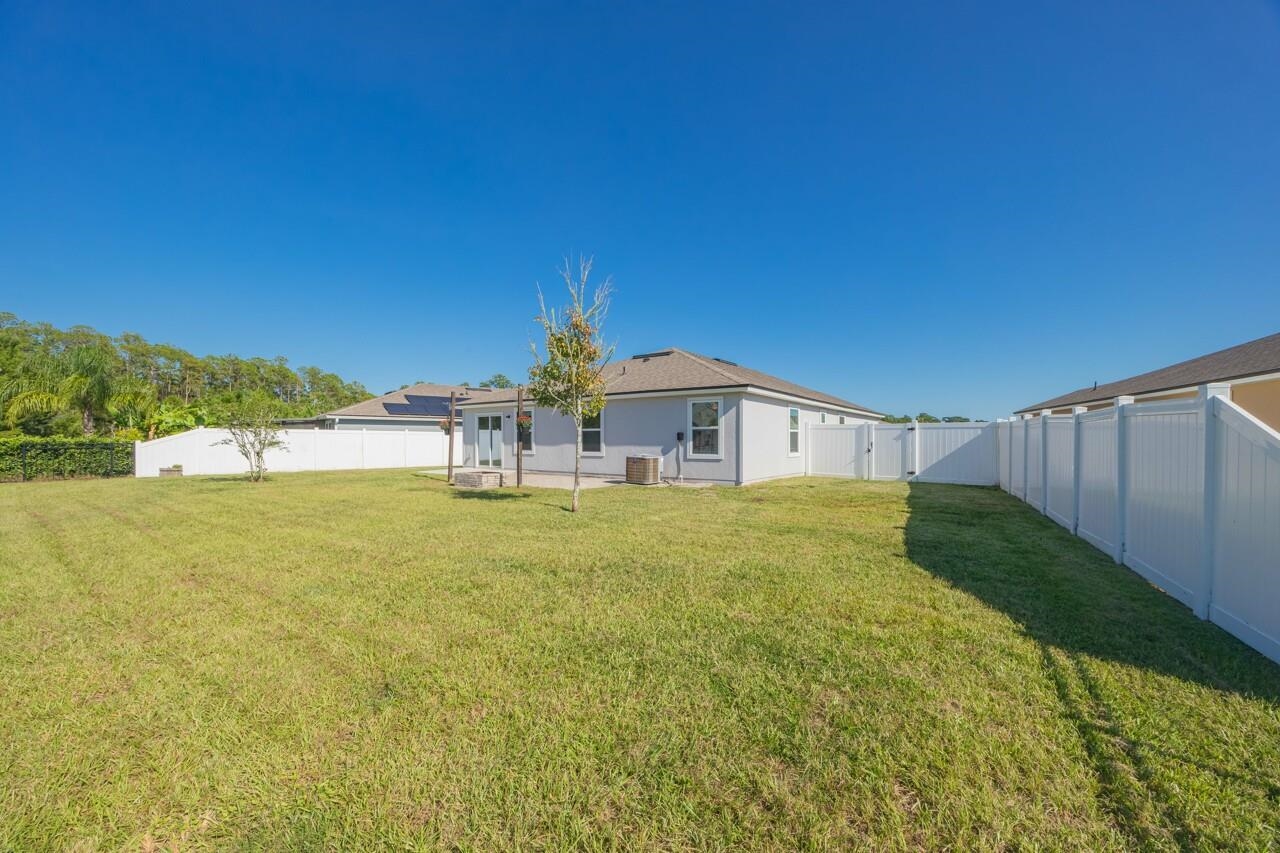 282 Seville Parkway