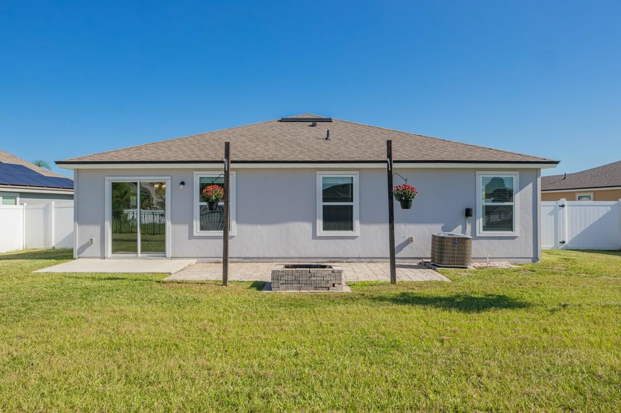 282 Seville Parkway