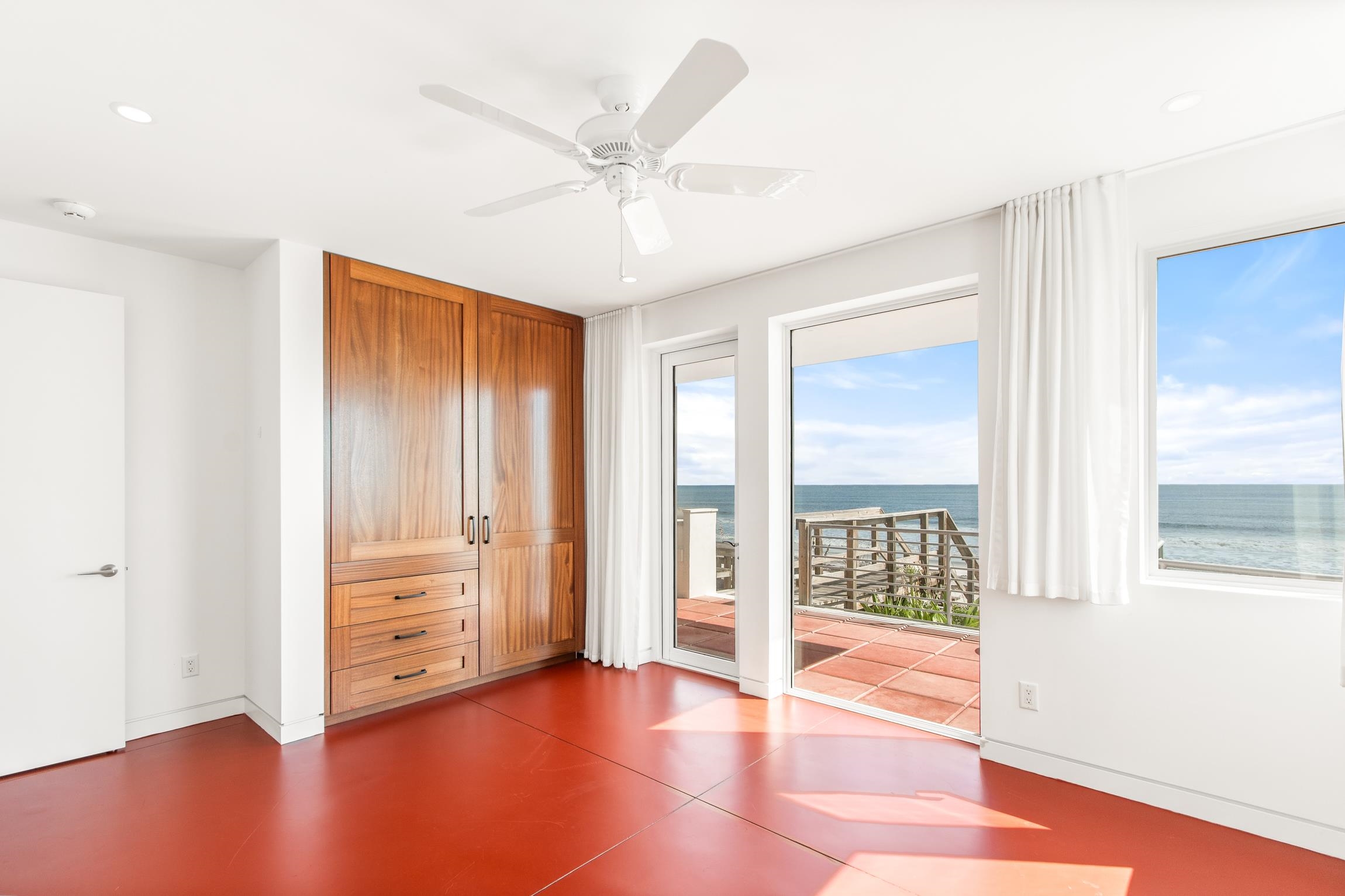 4230 Coastal Highway