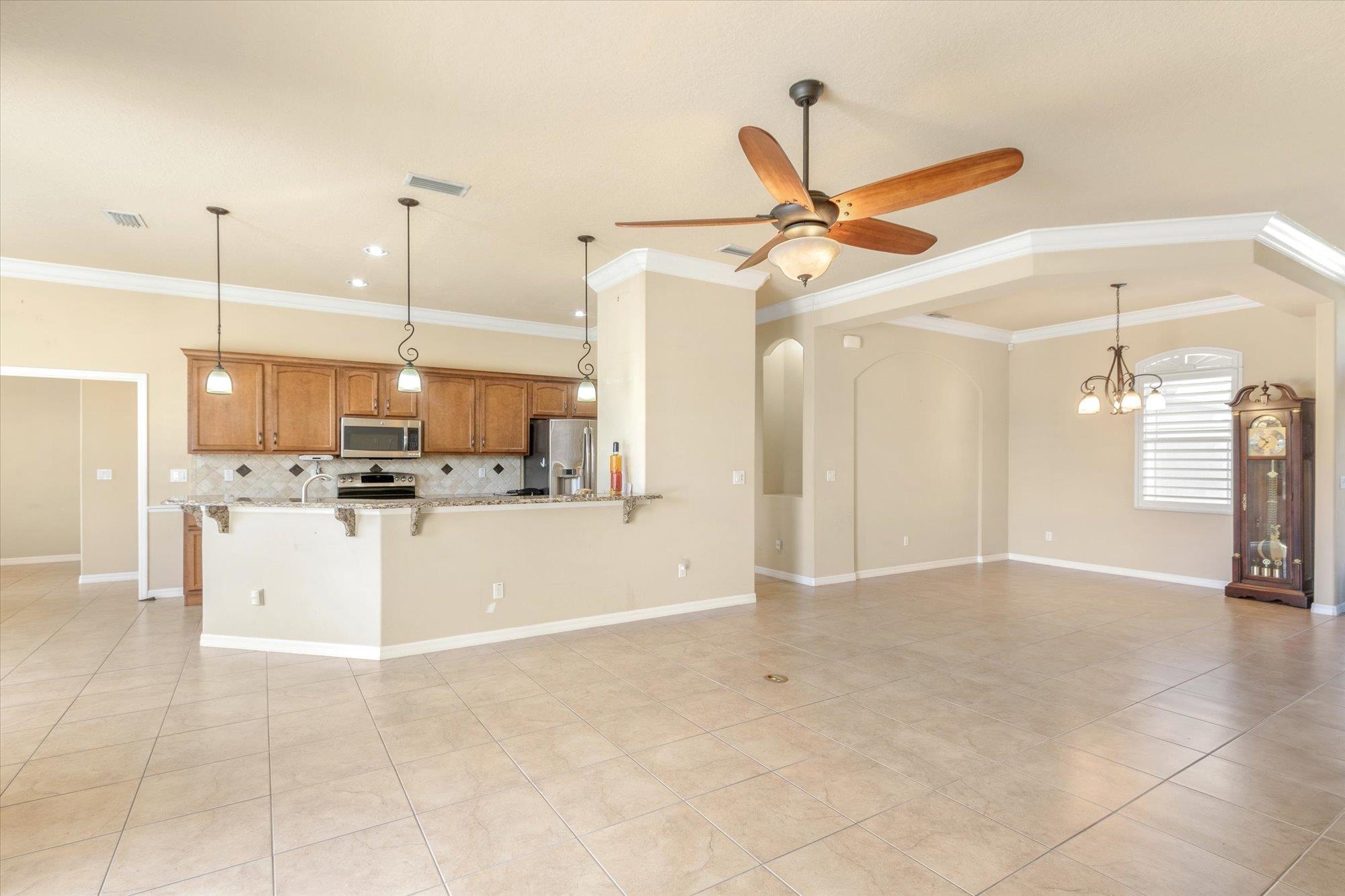 16 Graham Trail
