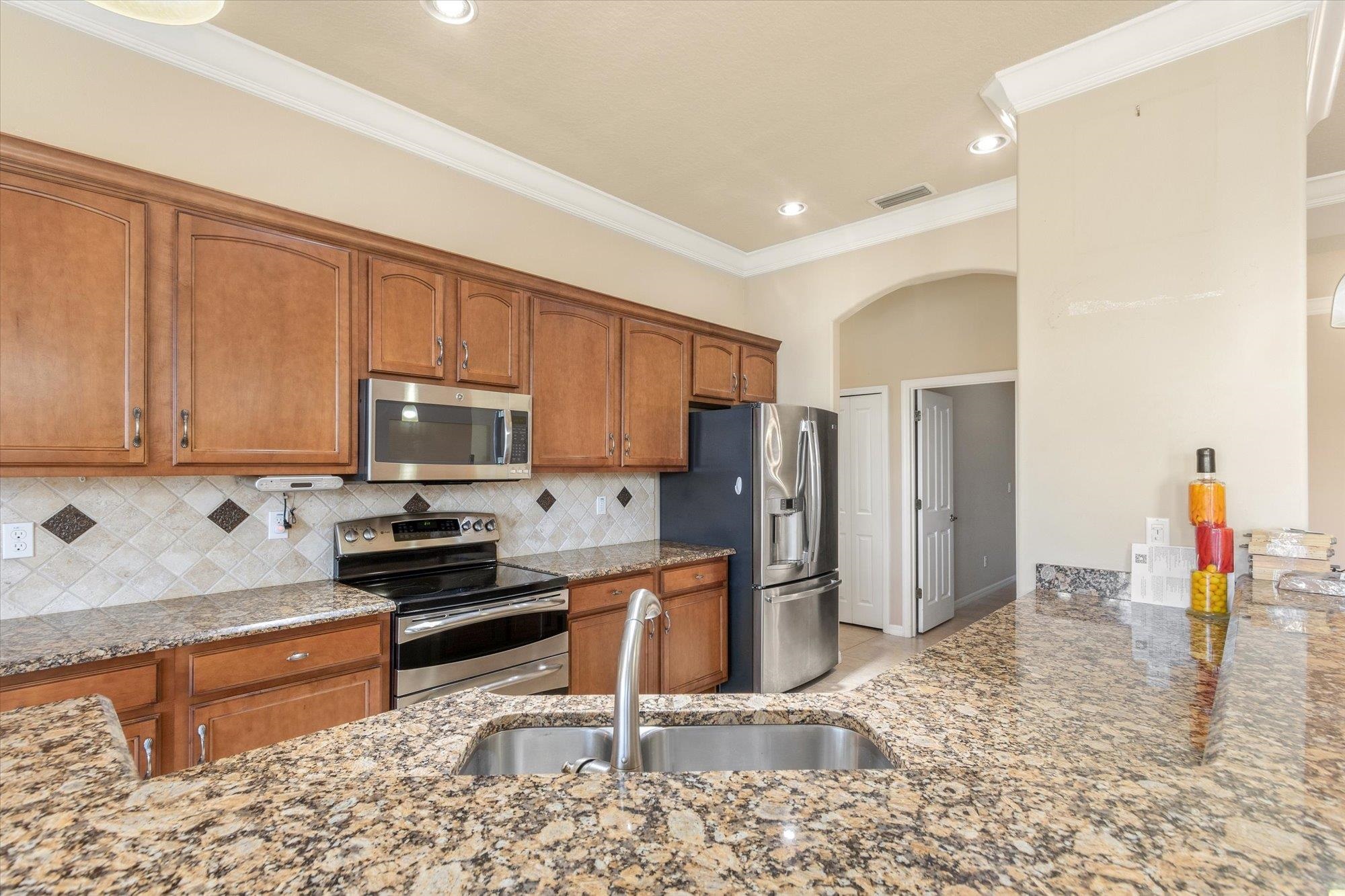 16 Graham Trail