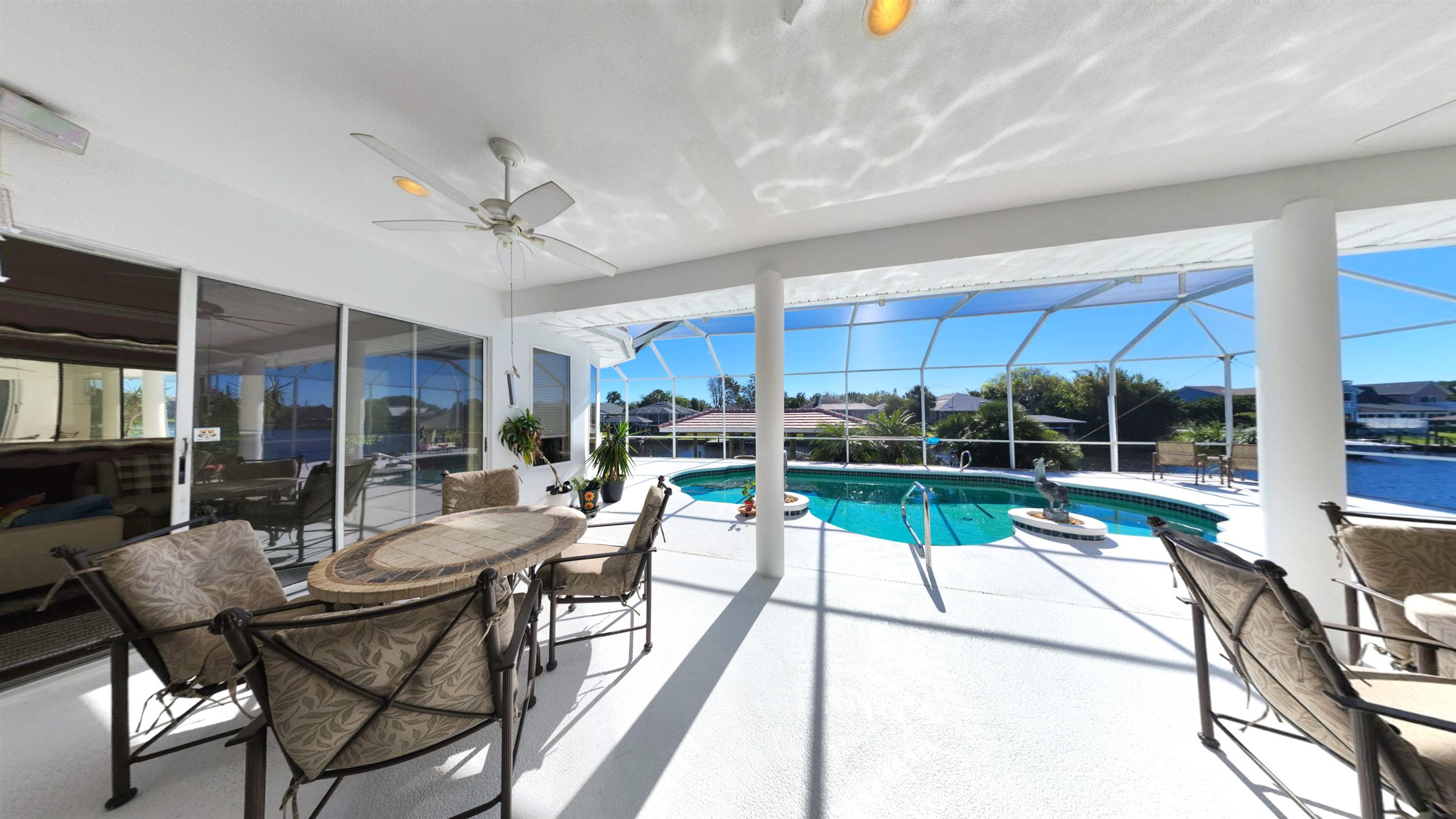 11 Collingville