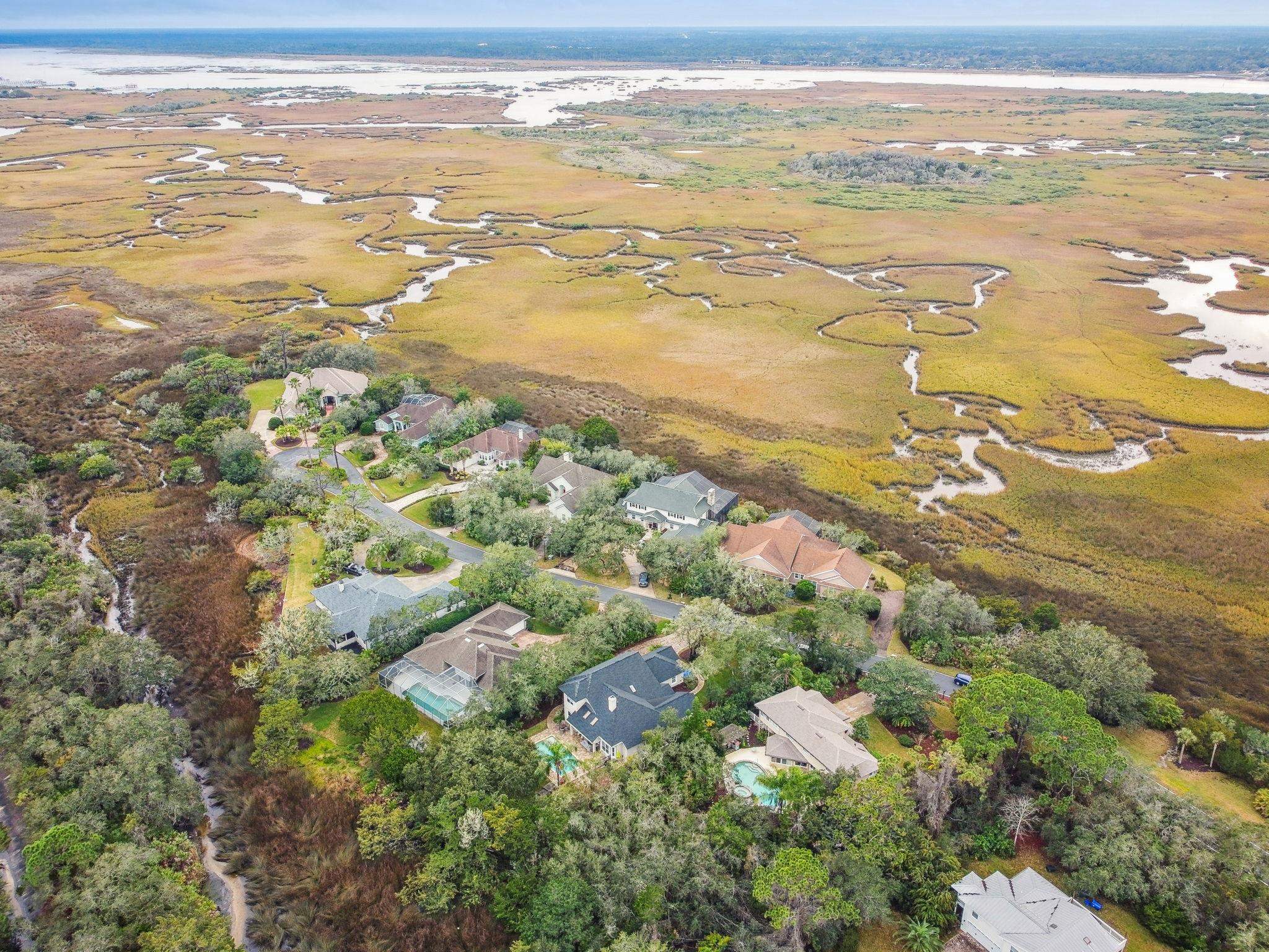 825 Kalli Creek Ln