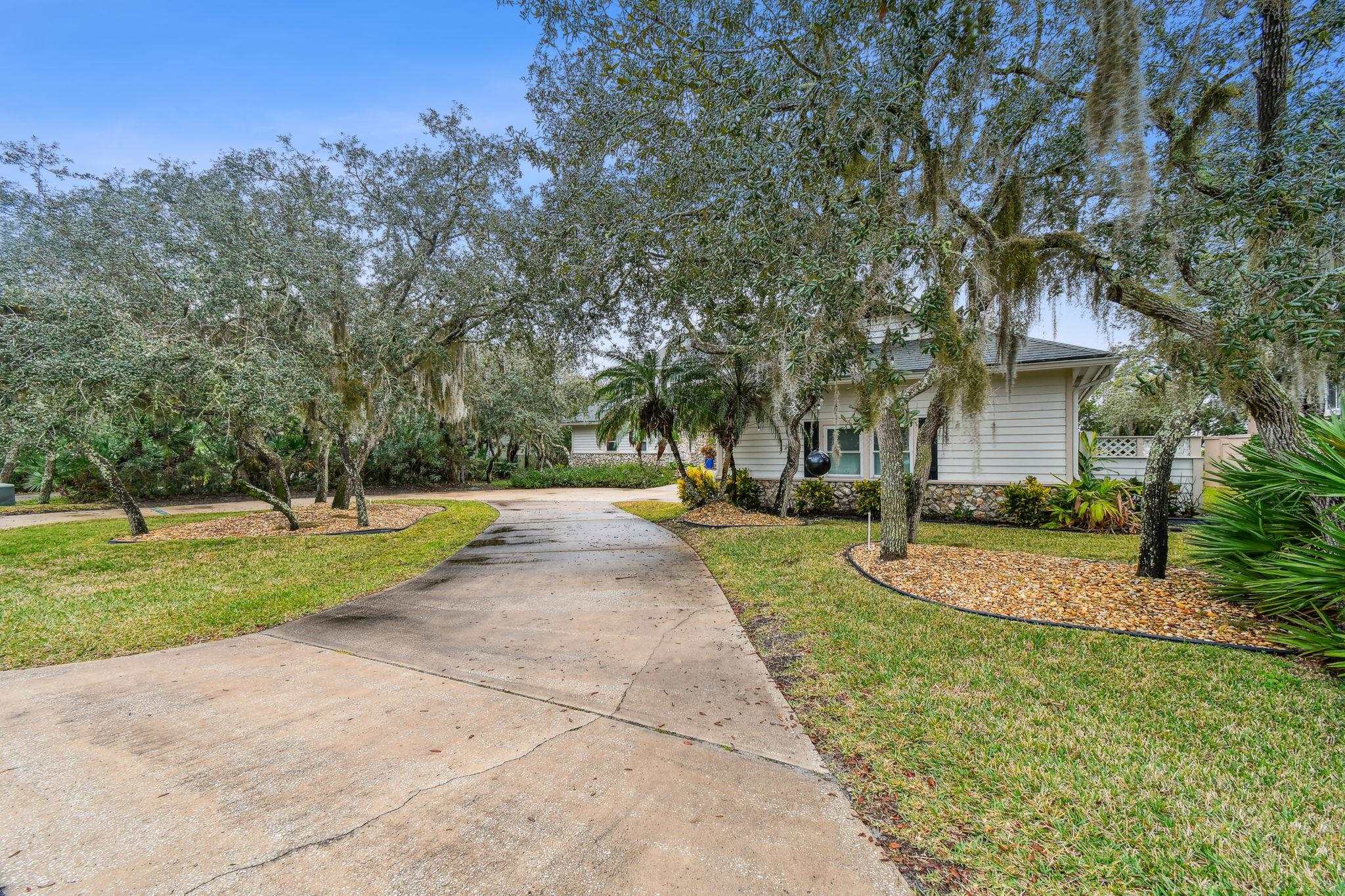 825 Kalli Creek Ln