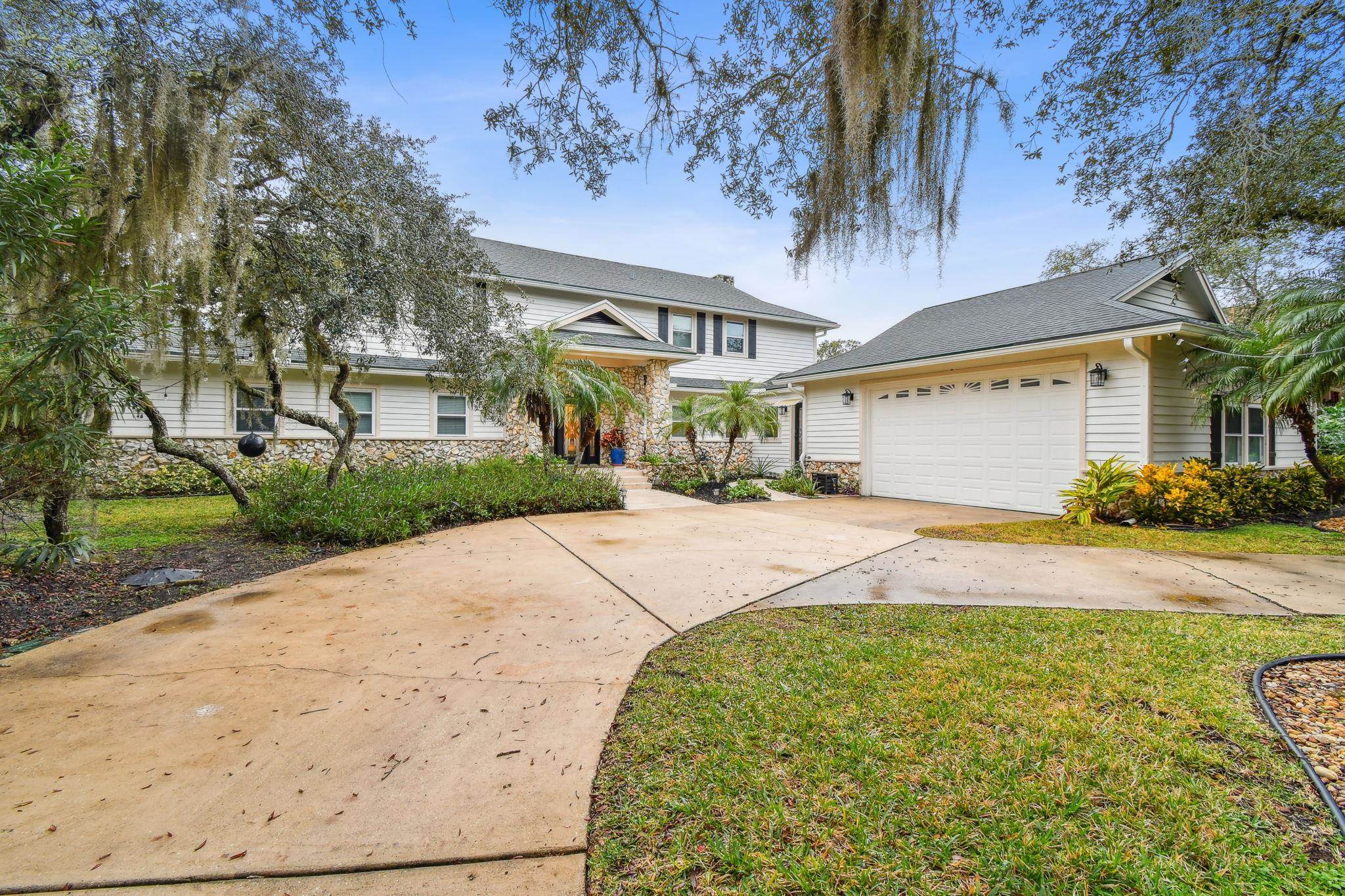 825 Kalli Creek Ln