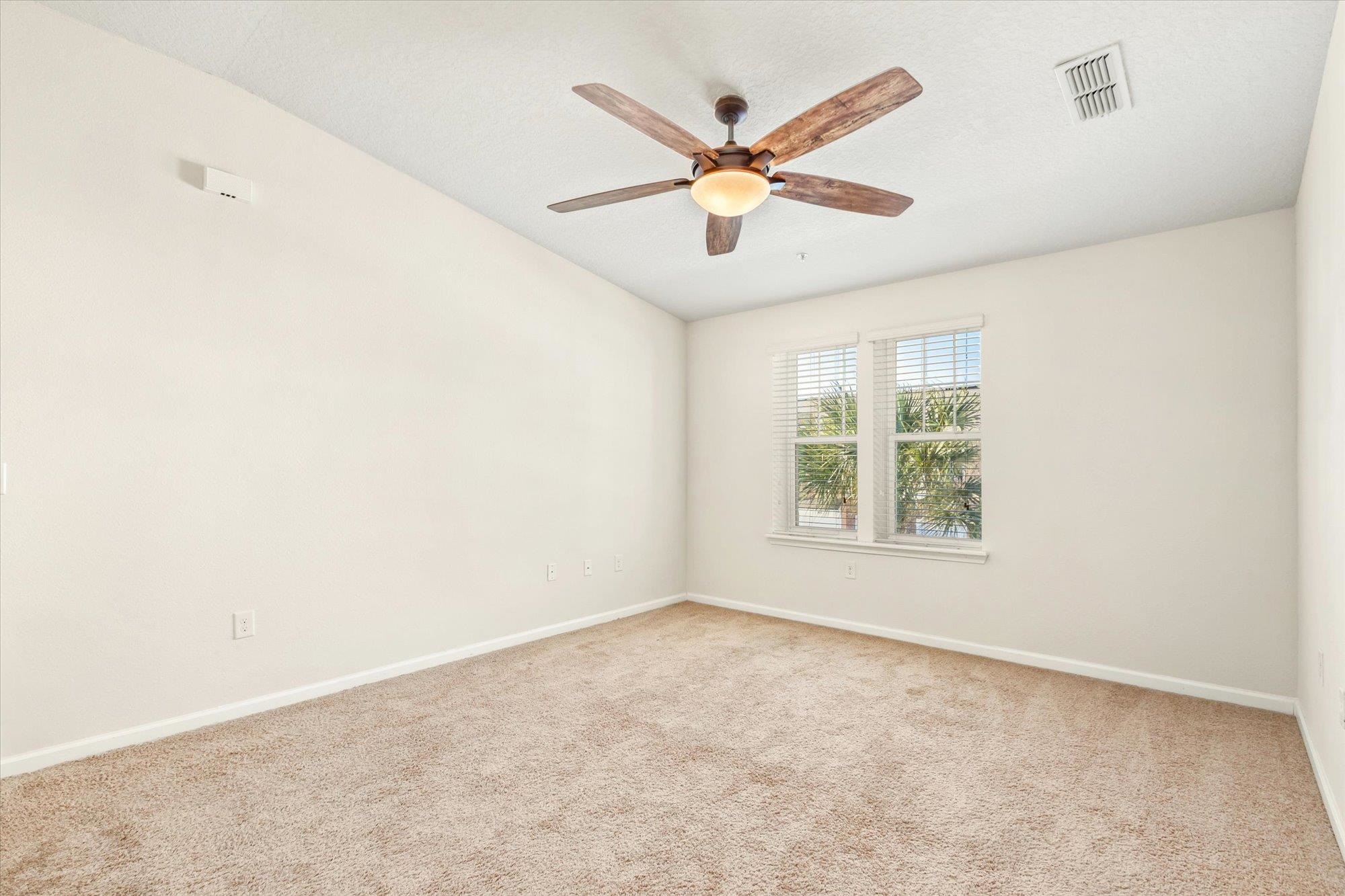 1511 Golden Lake Loop