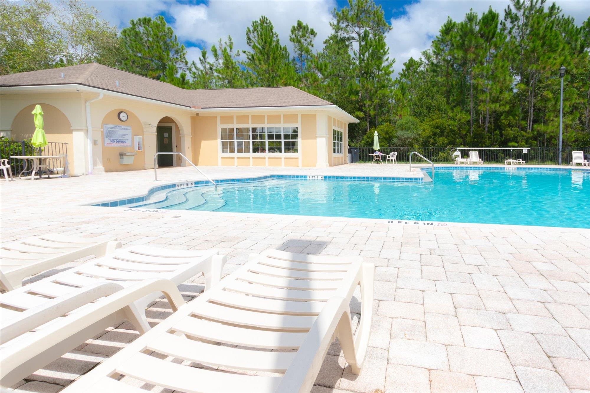 1511 Golden Lake Loop