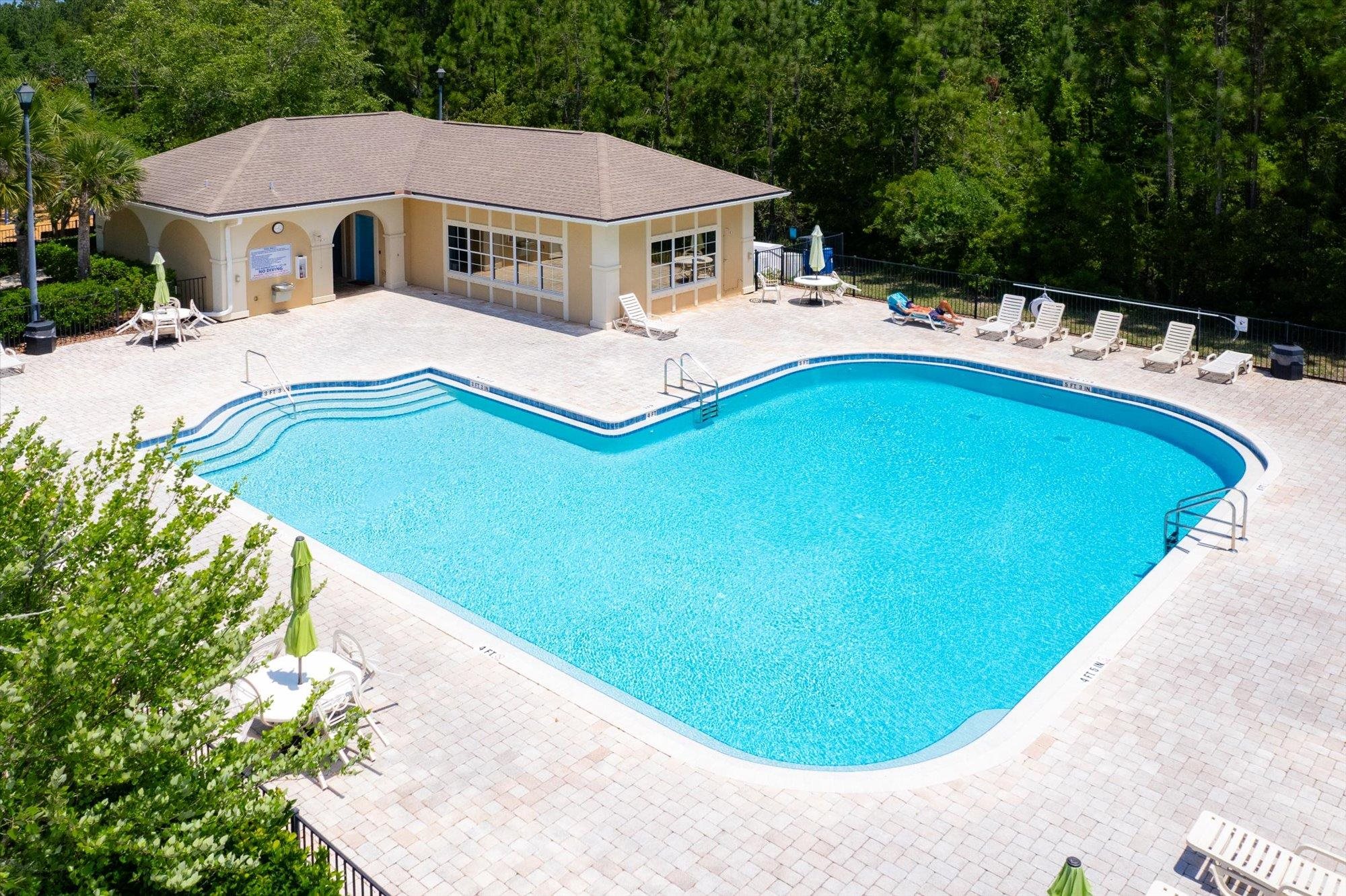 1511 Golden Lake Loop