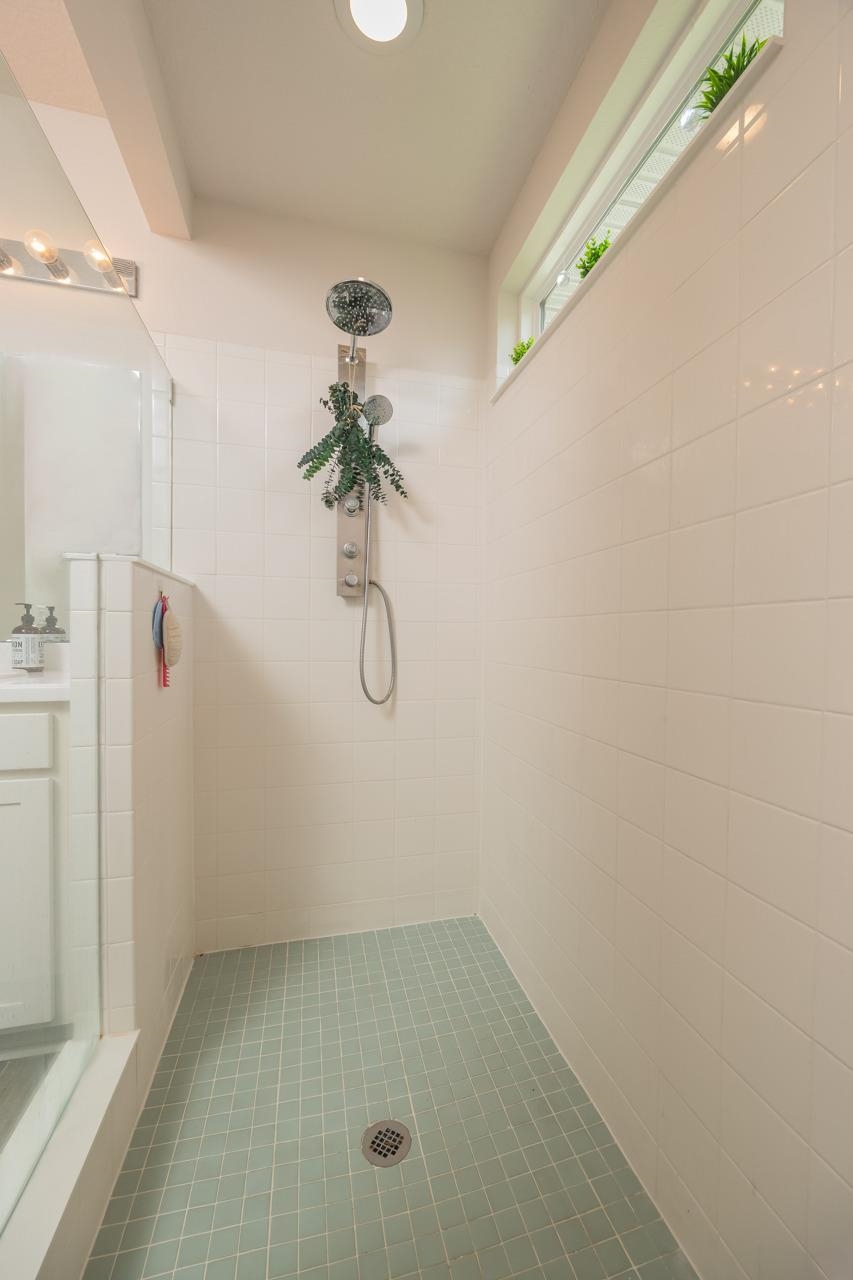 395 Aventurine Ave