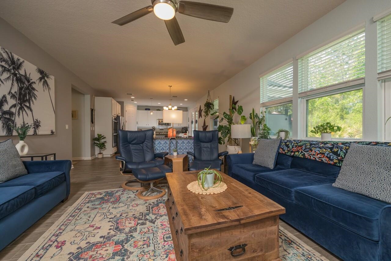 395 Aventurine Ave